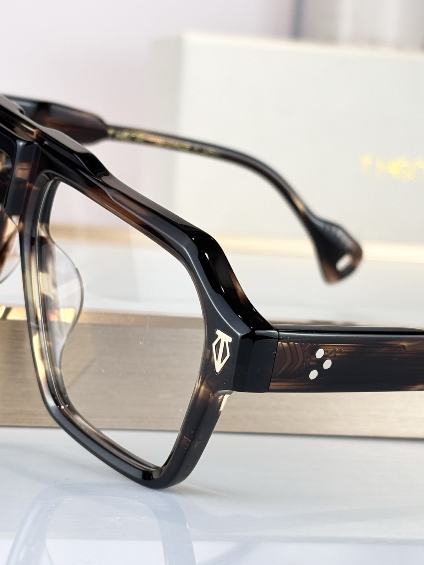 THENR*MOD：SKYLINESize：57口16 145