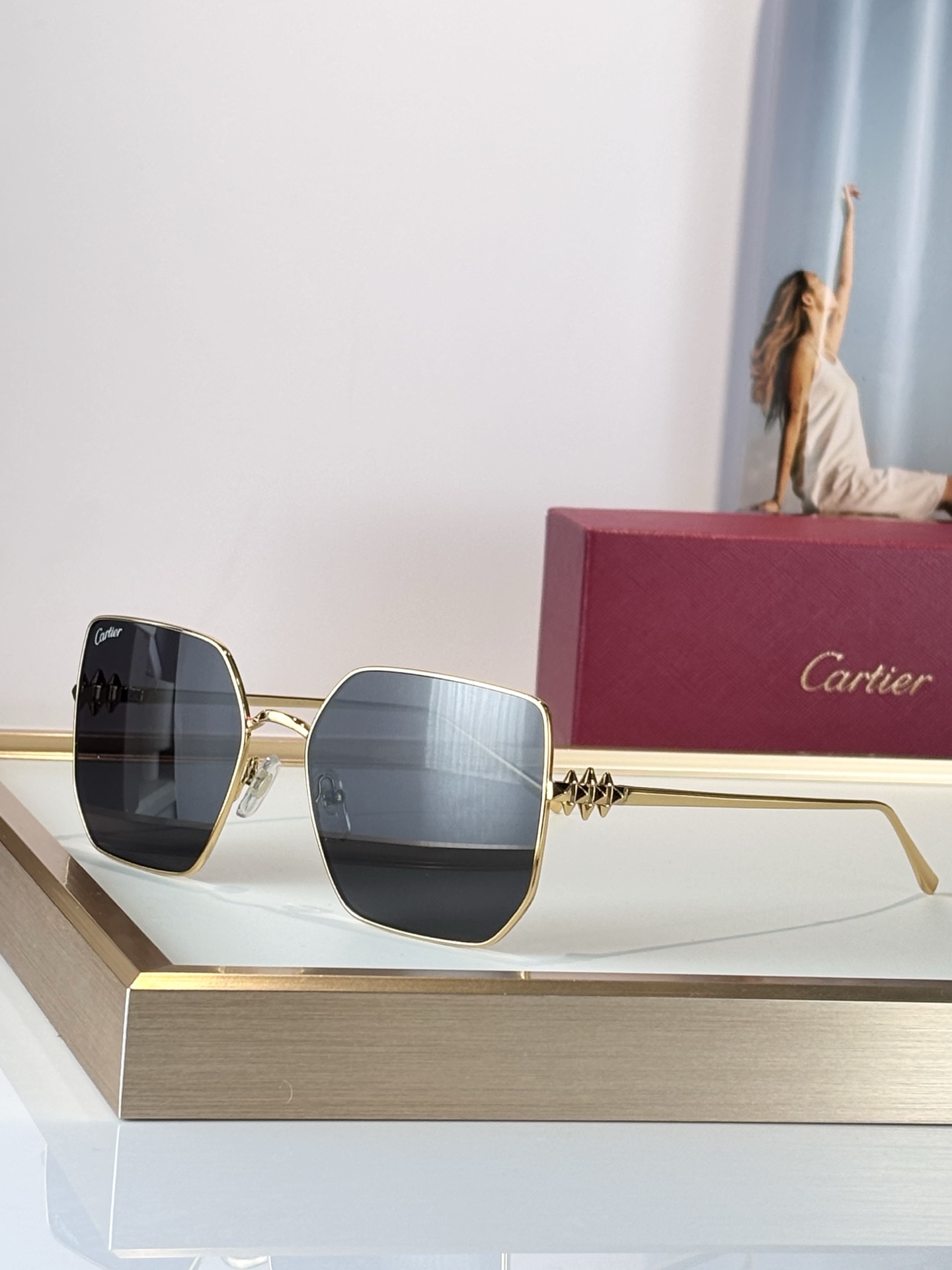 Cartie*Mod:CT0645SSize:56-17-145铆钉 高级镀金