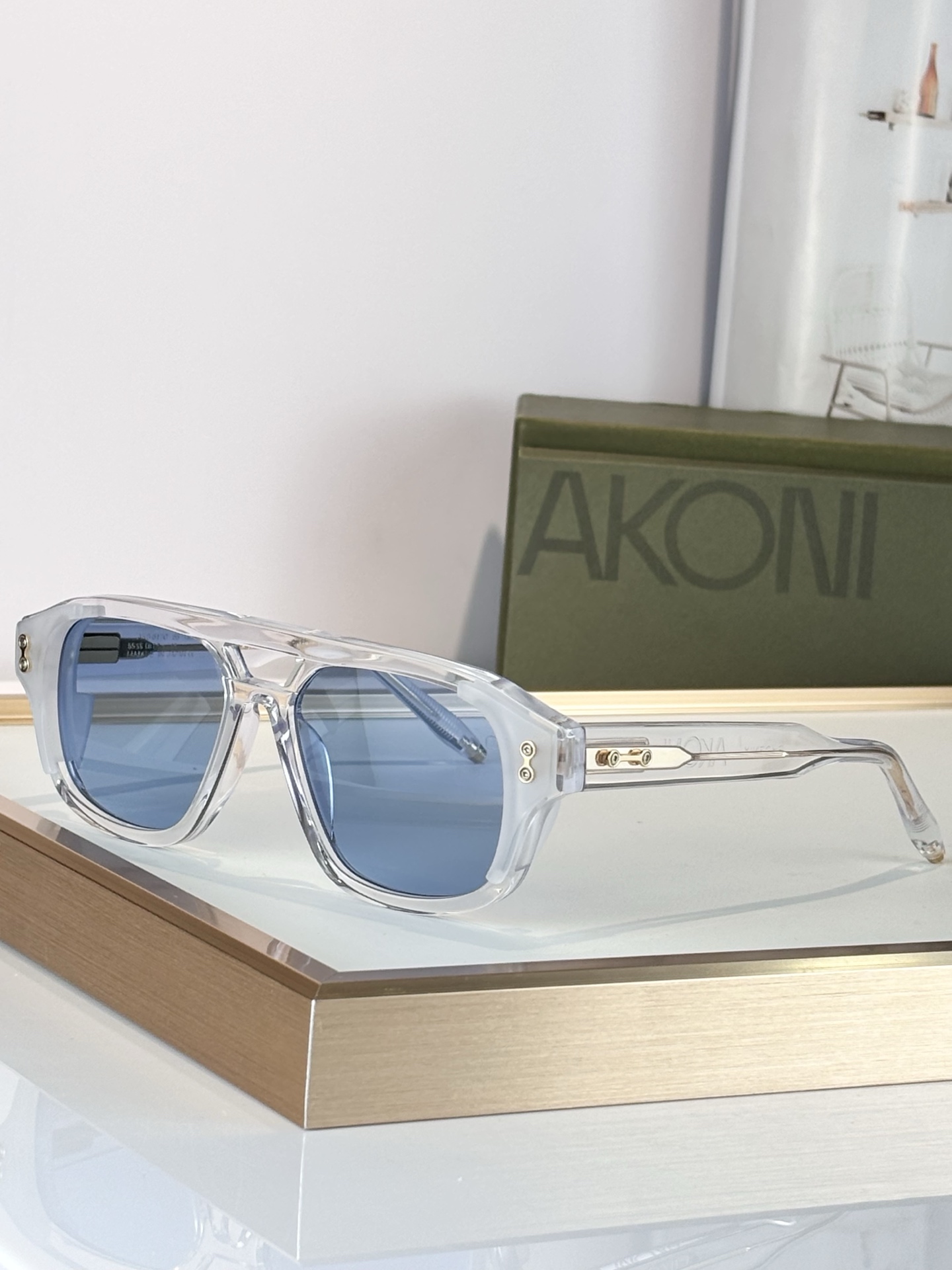 AKONIMOD:PHOENIX AKS-517BSIZE:55-18-148