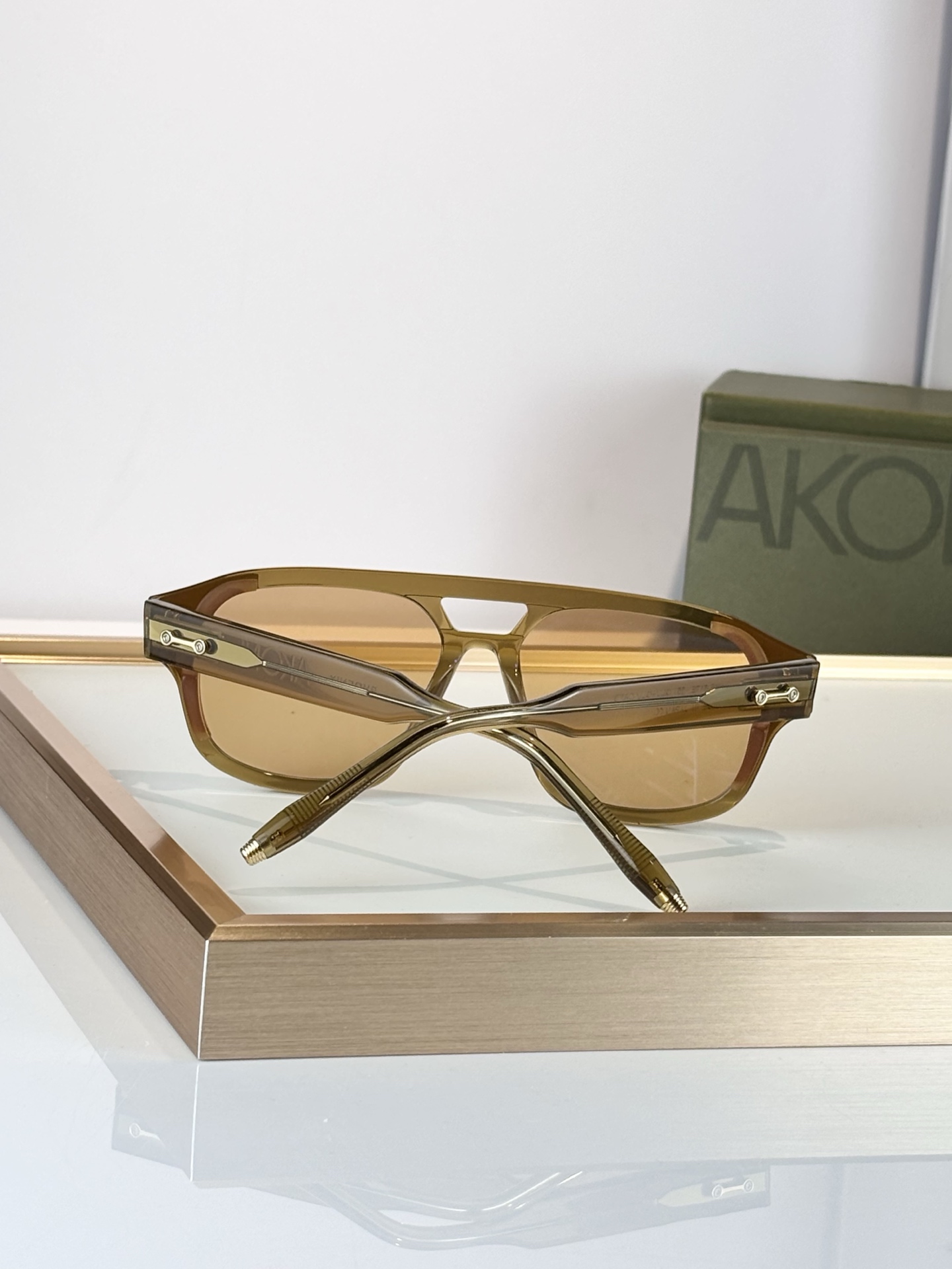 AKONIMOD:PHOENIX AKS-517BSIZE:55-18-148