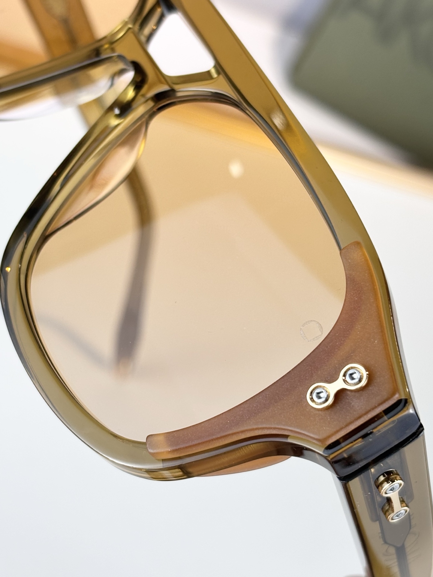 AKONIMOD:PHOENIX AKS-517BSIZE:55-18-148