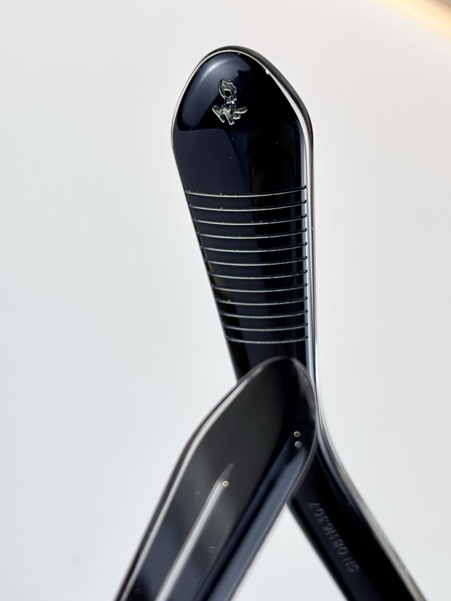 Jacques Marie MageTOP QUALITYMODEL：RAVENSIZE:55口17-1