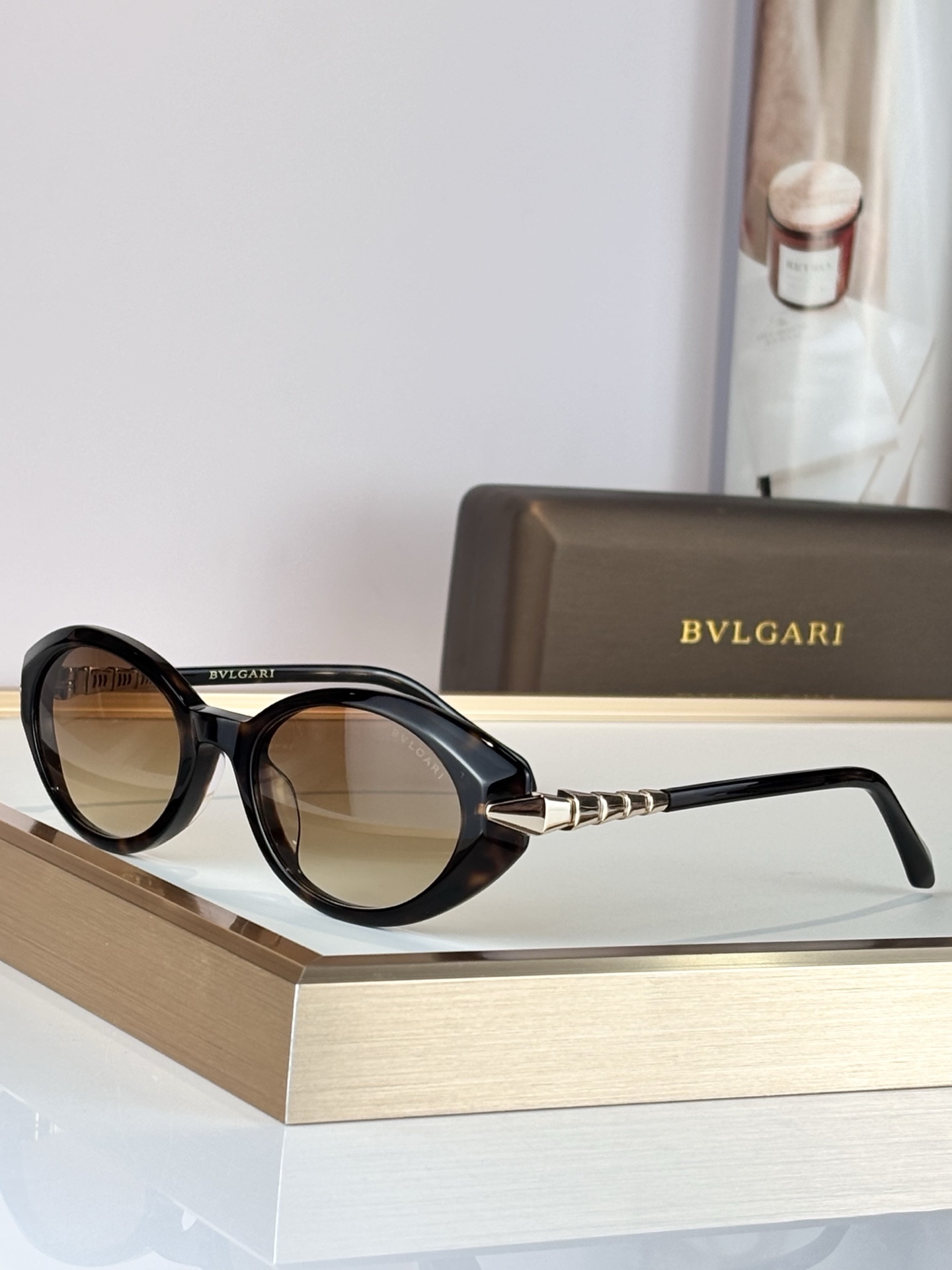 BVLGAR*MOD：BV40068ISize：51口20 135