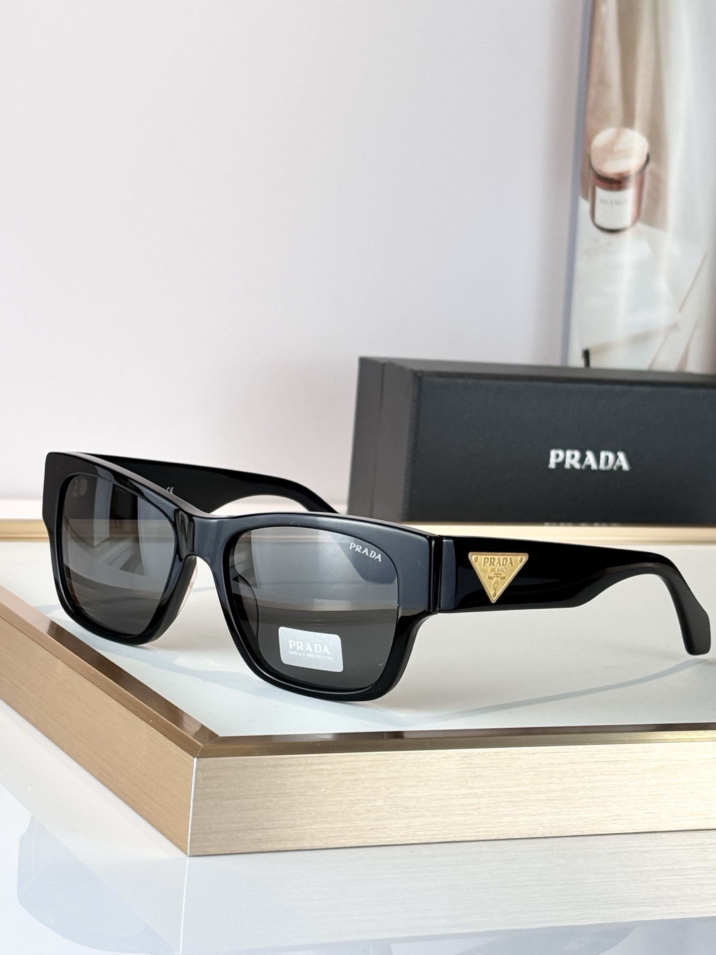 PRADAMODEL：SPR 82ZSSIZE：54口20-140