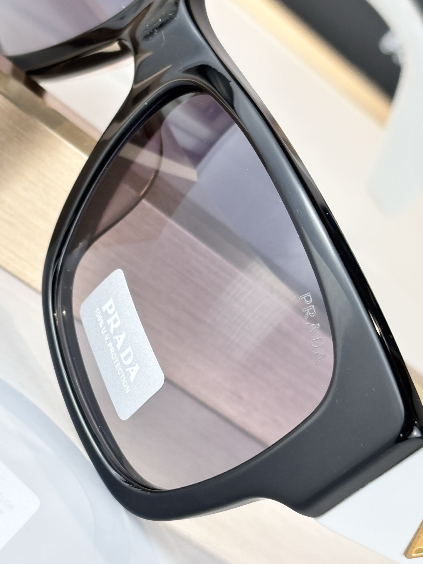 PRADAMODEL：SPR 82ZSSIZE：54口20-140