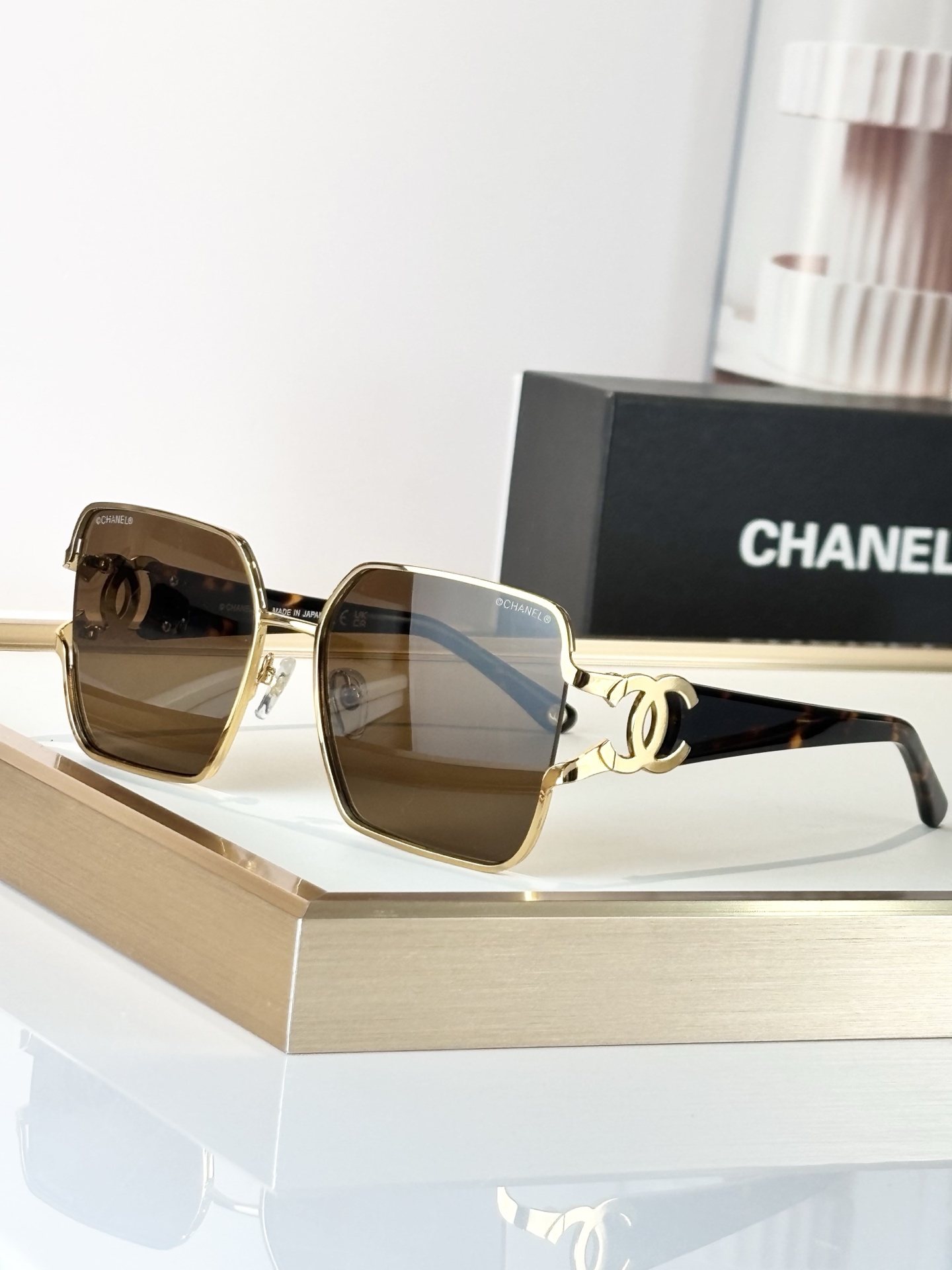 CHANE*MOD：CH4026Size：57口18 130