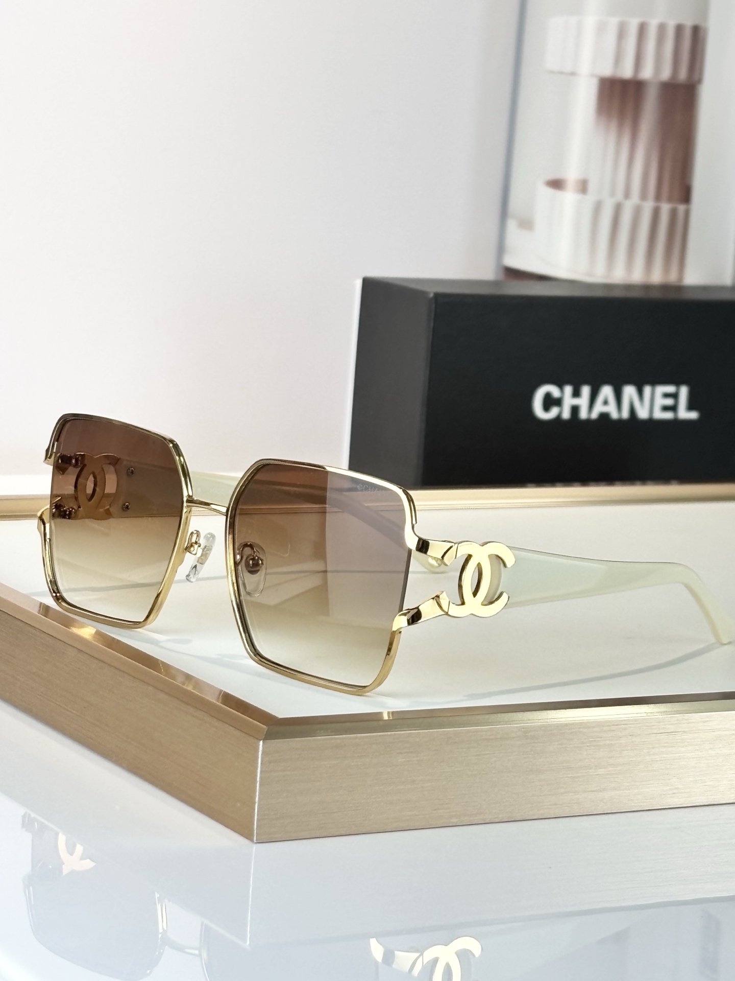 CHANE*MOD：CH4026Size：57口18 130