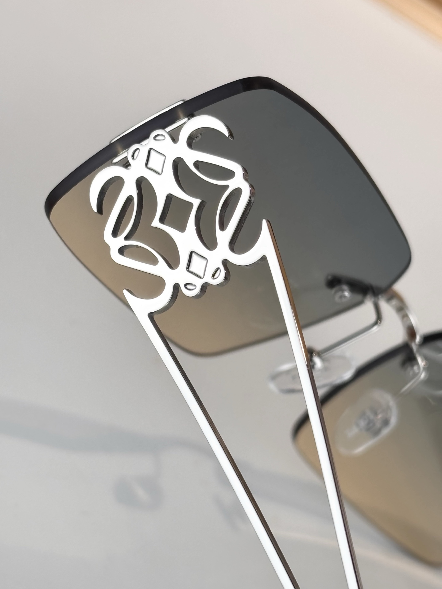 Loewe LOEWE