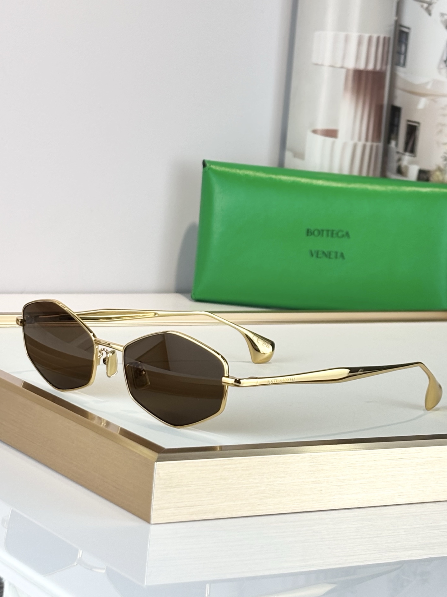 Bottega Venet*MODEL：BV40070USIZE：56口17-145
