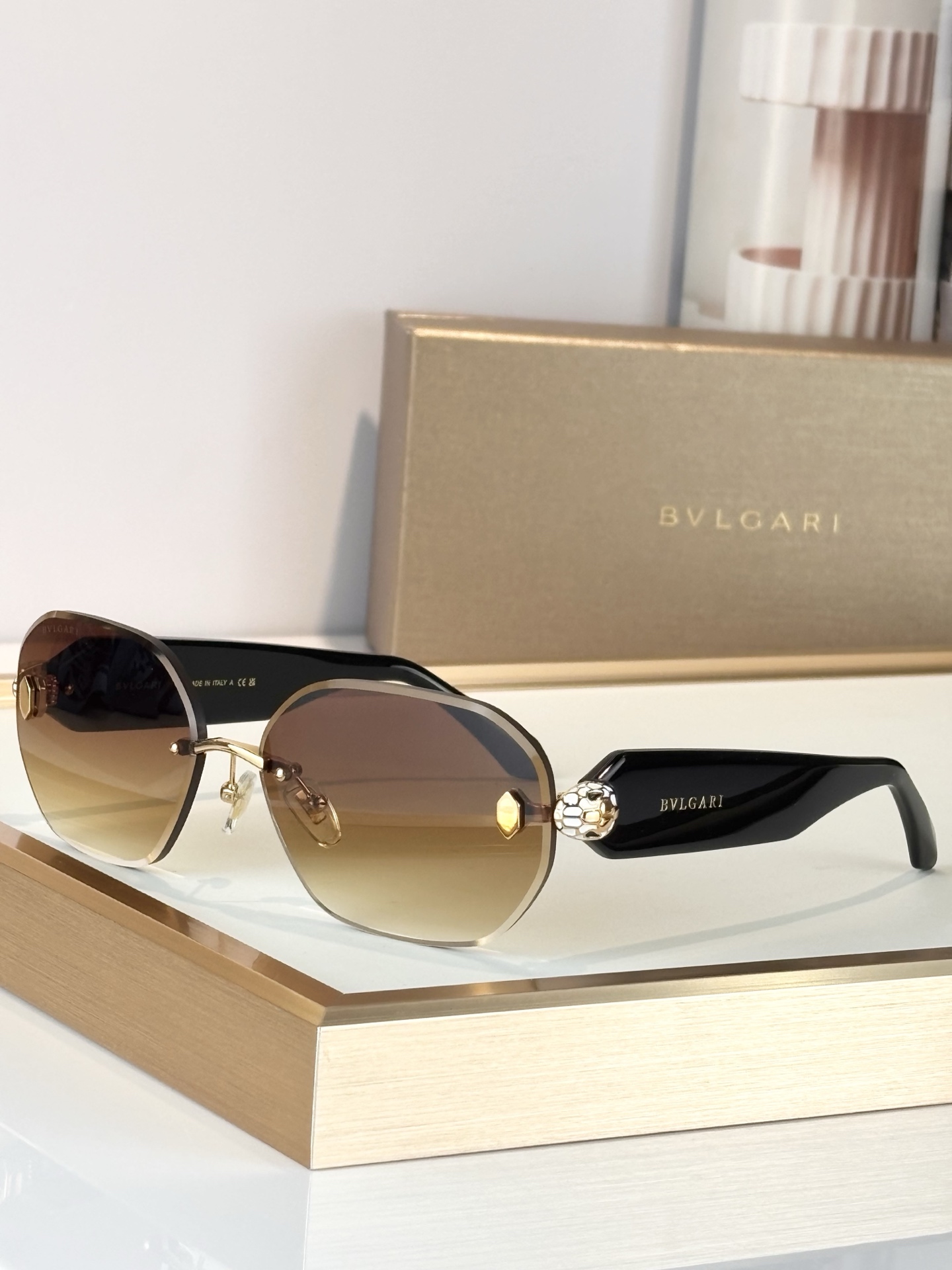 BVLGARIMod ：BV40071USize ：60口18-140