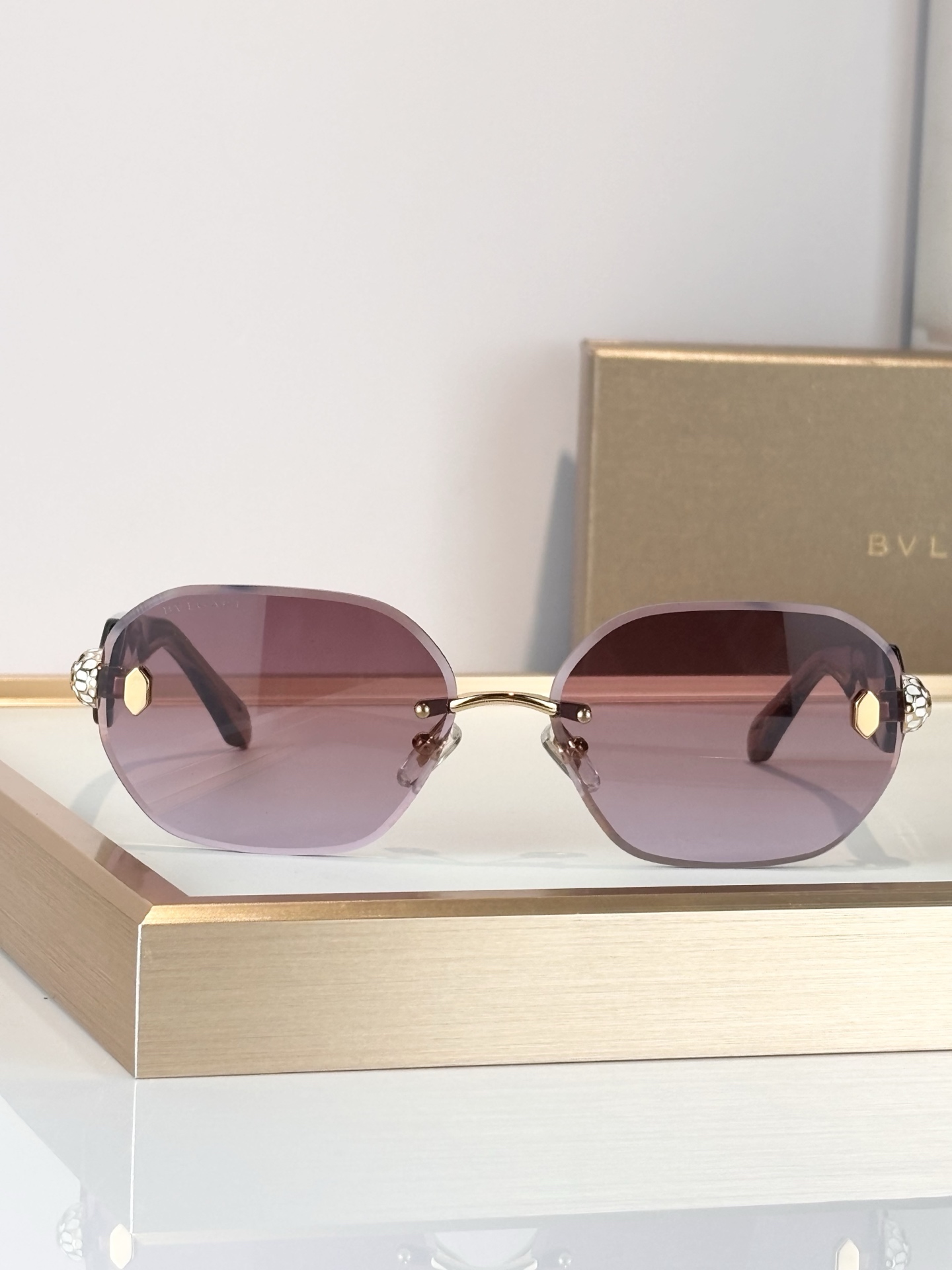 BVLGARIMod ：BV40071USize ：60口18-140