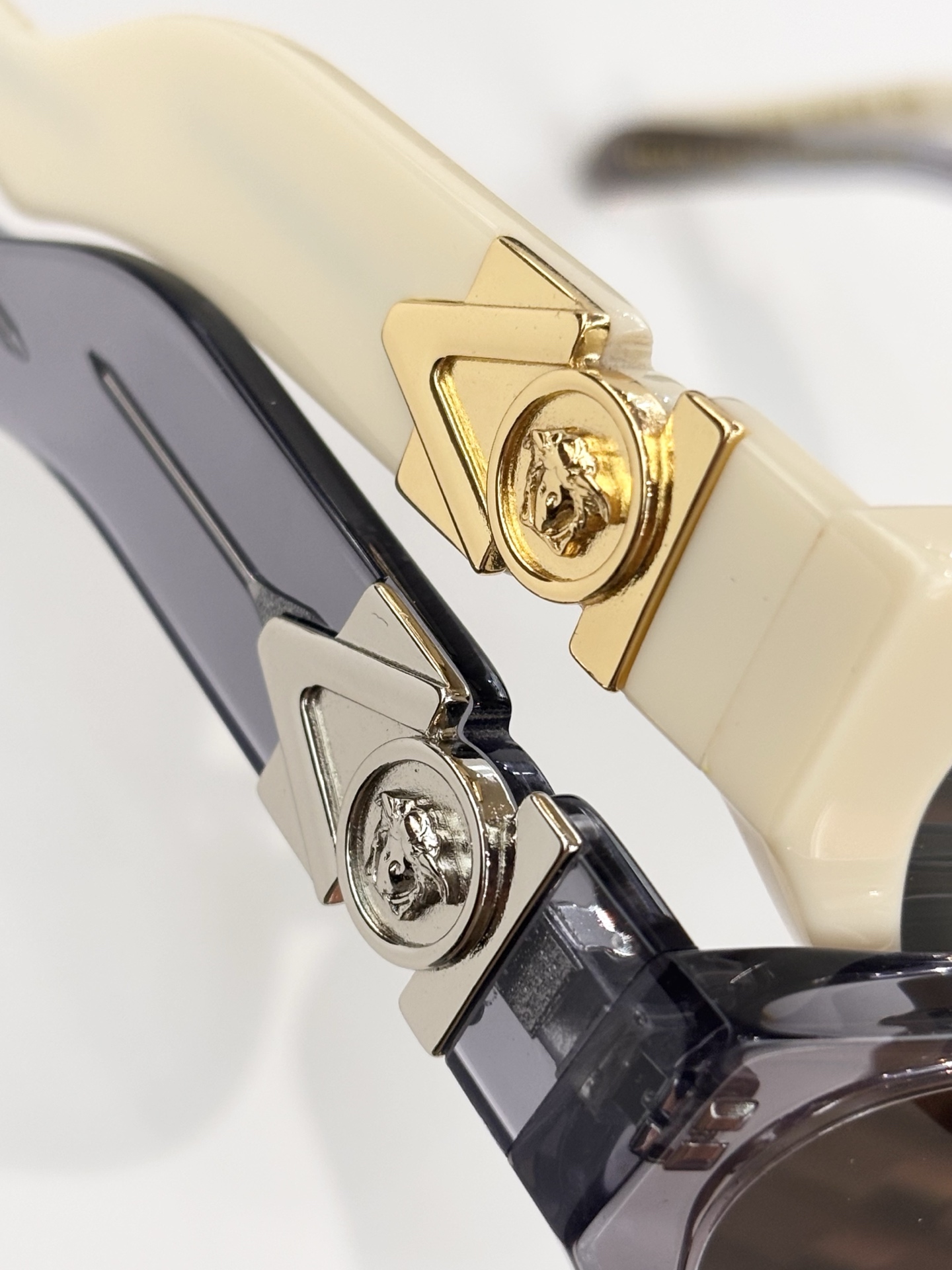 VERSACEMOD：VE4375Size：55口18 145