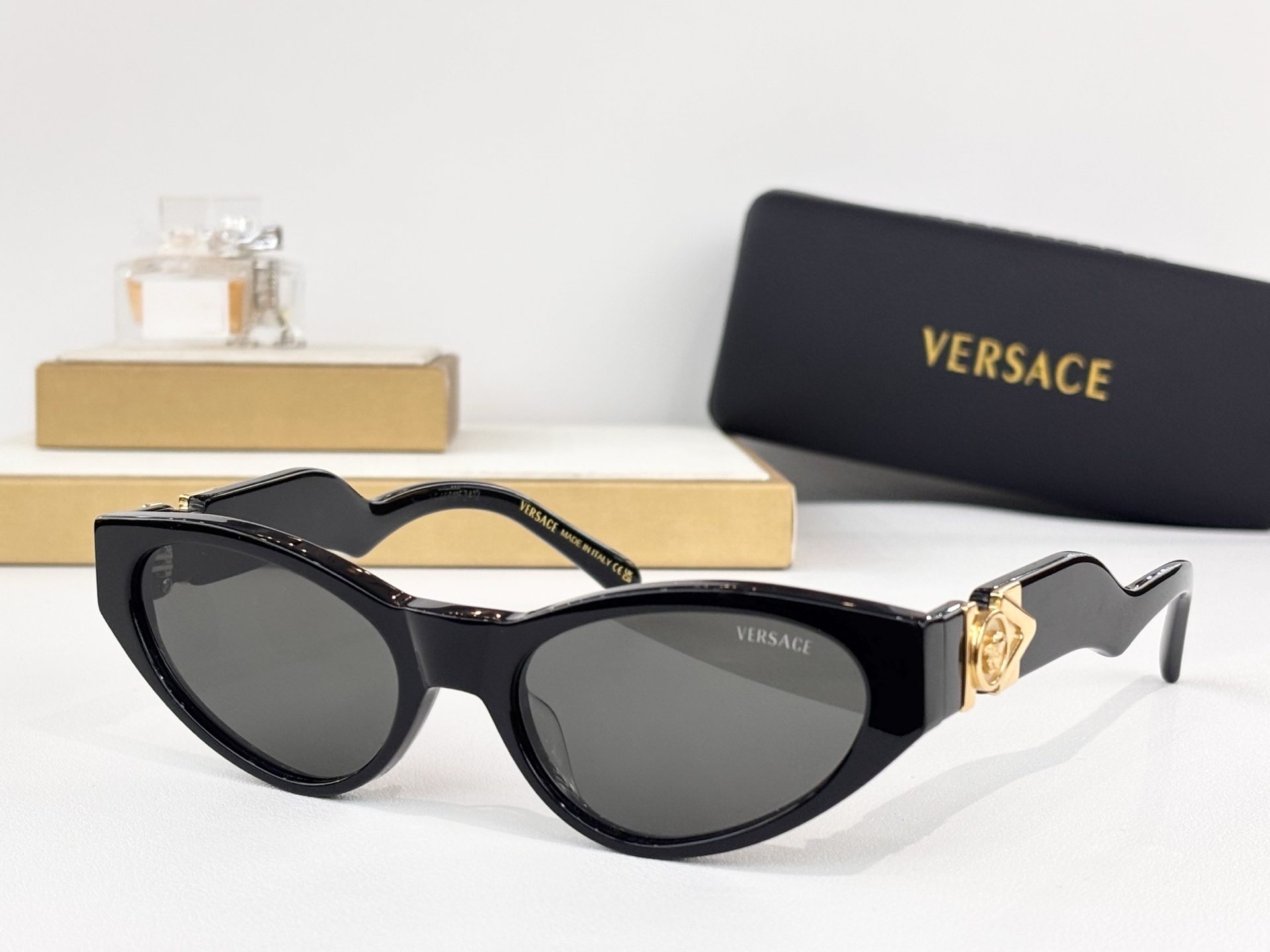 VERSACEMOD：VE4375Size：55口18 145