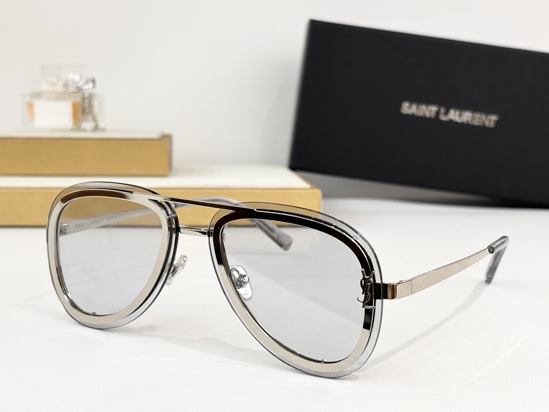 SAINT LAUREN*MOD:SL261Size:60-13-145