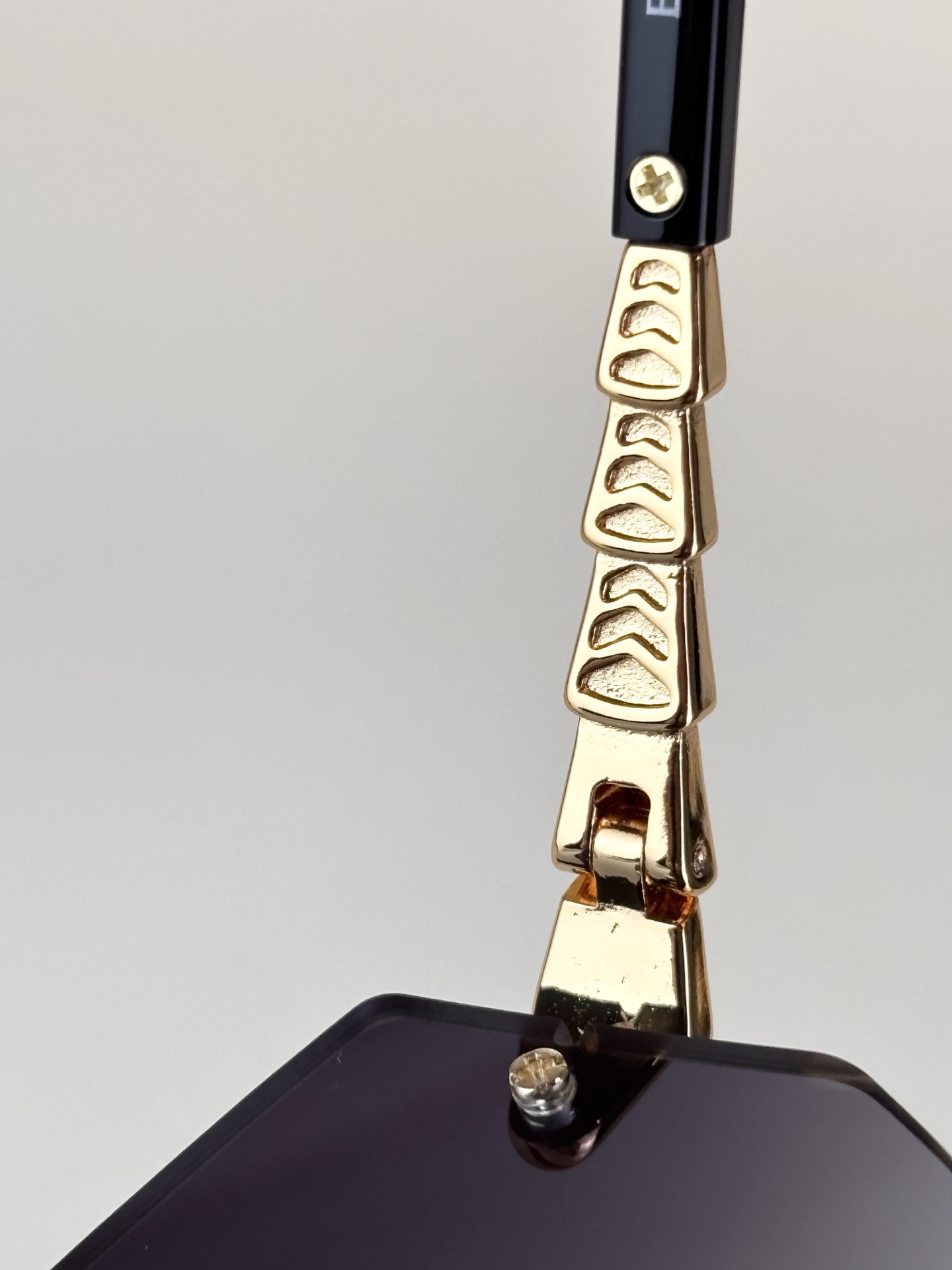 BVLGAR*MOD：BV50071USize：150口0-135