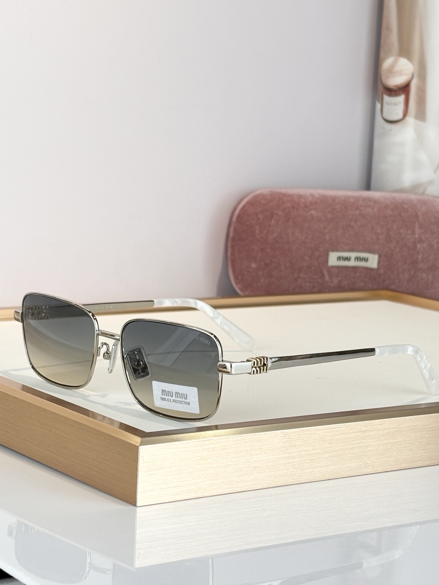 MIU MIUMODEL:MU 51ZVSIZE：55口18-145