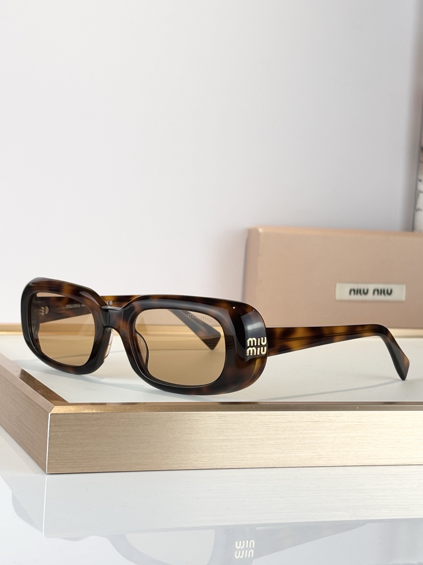 MIU MI*MOD：MU B13SSize：54口22 140
