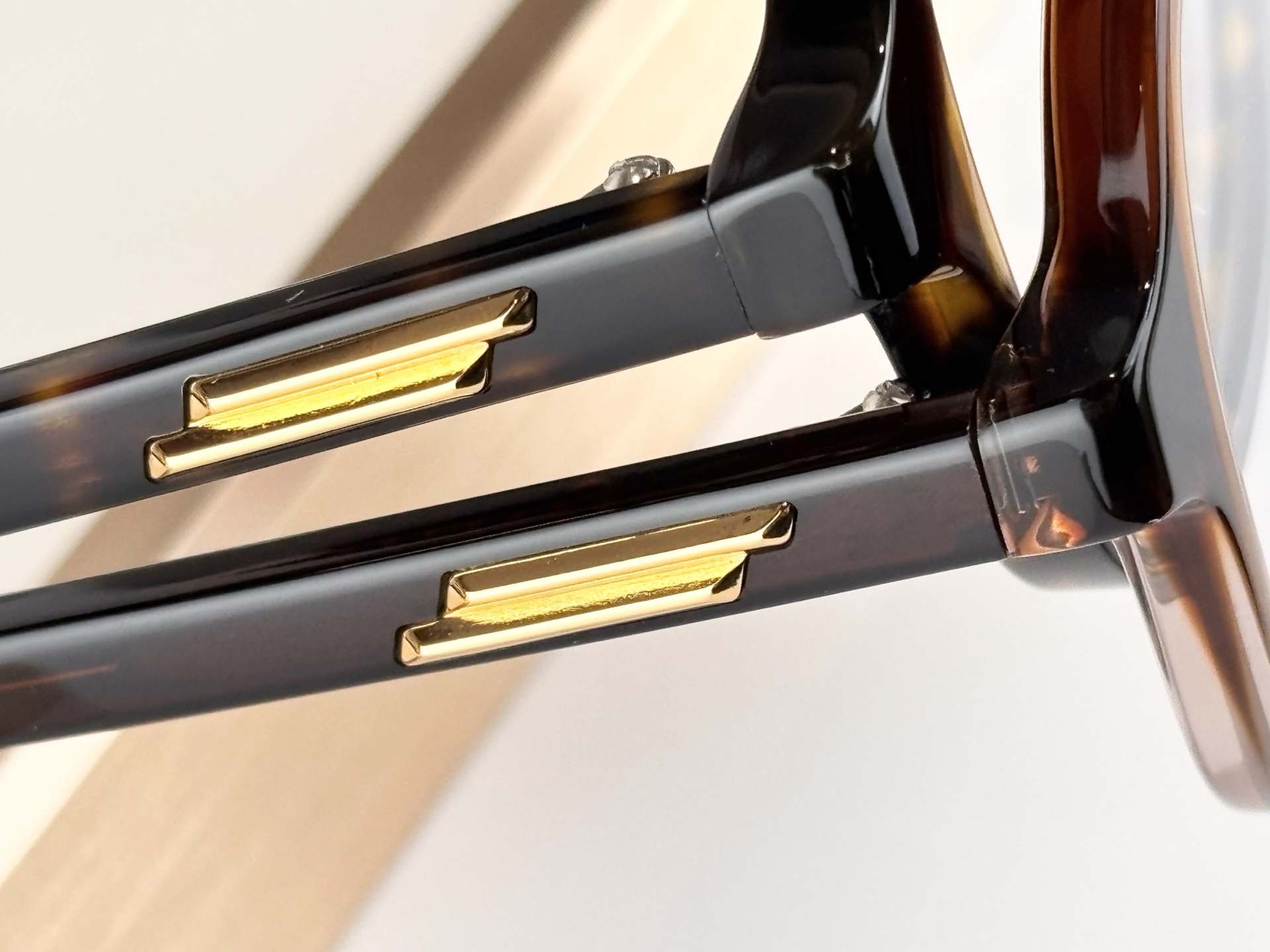 Bottega Venet*Mod：BV1417OSize：58口13-145