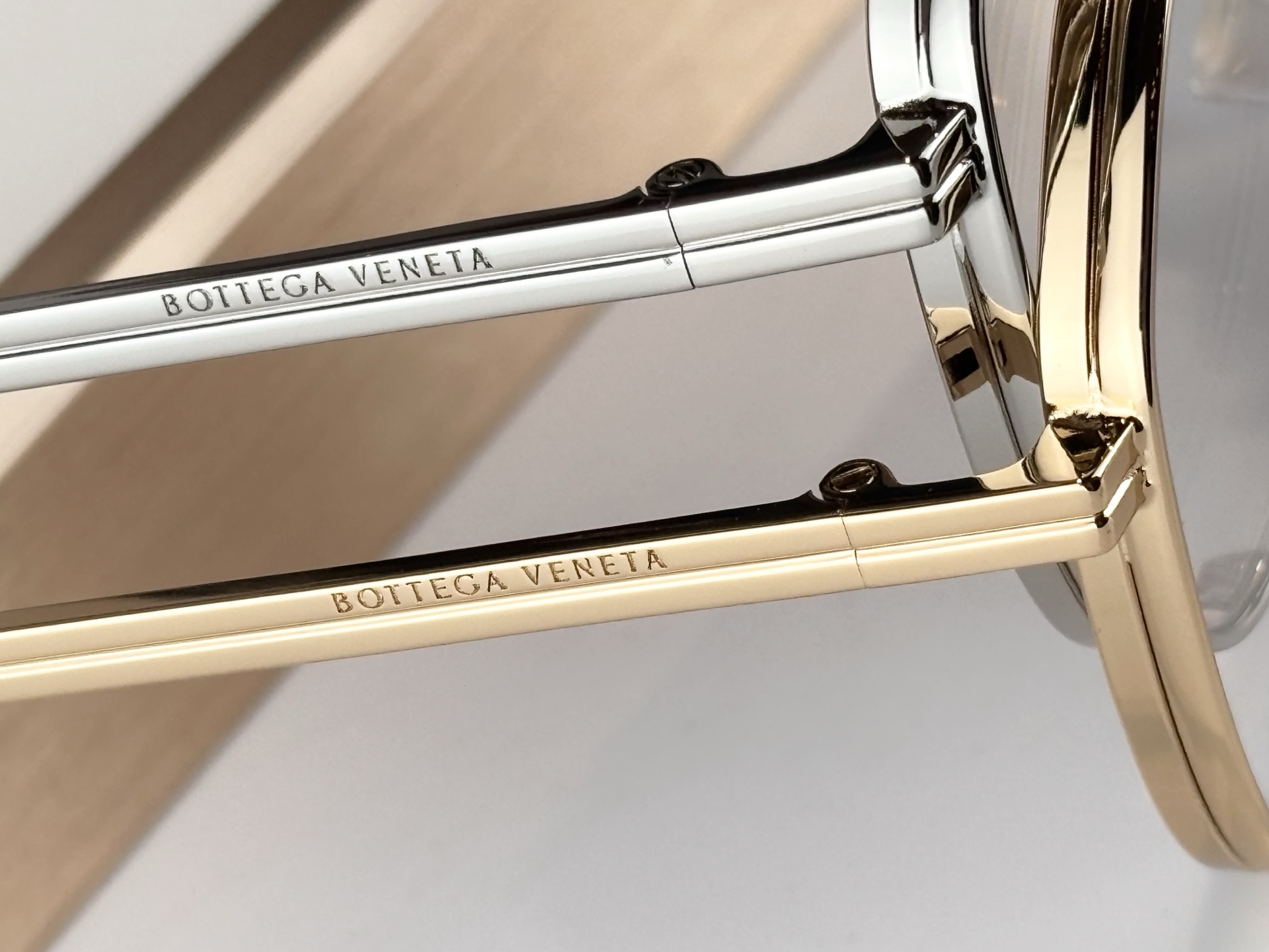 Bottega Venet*Mod：BV1465SSize：60口19-140