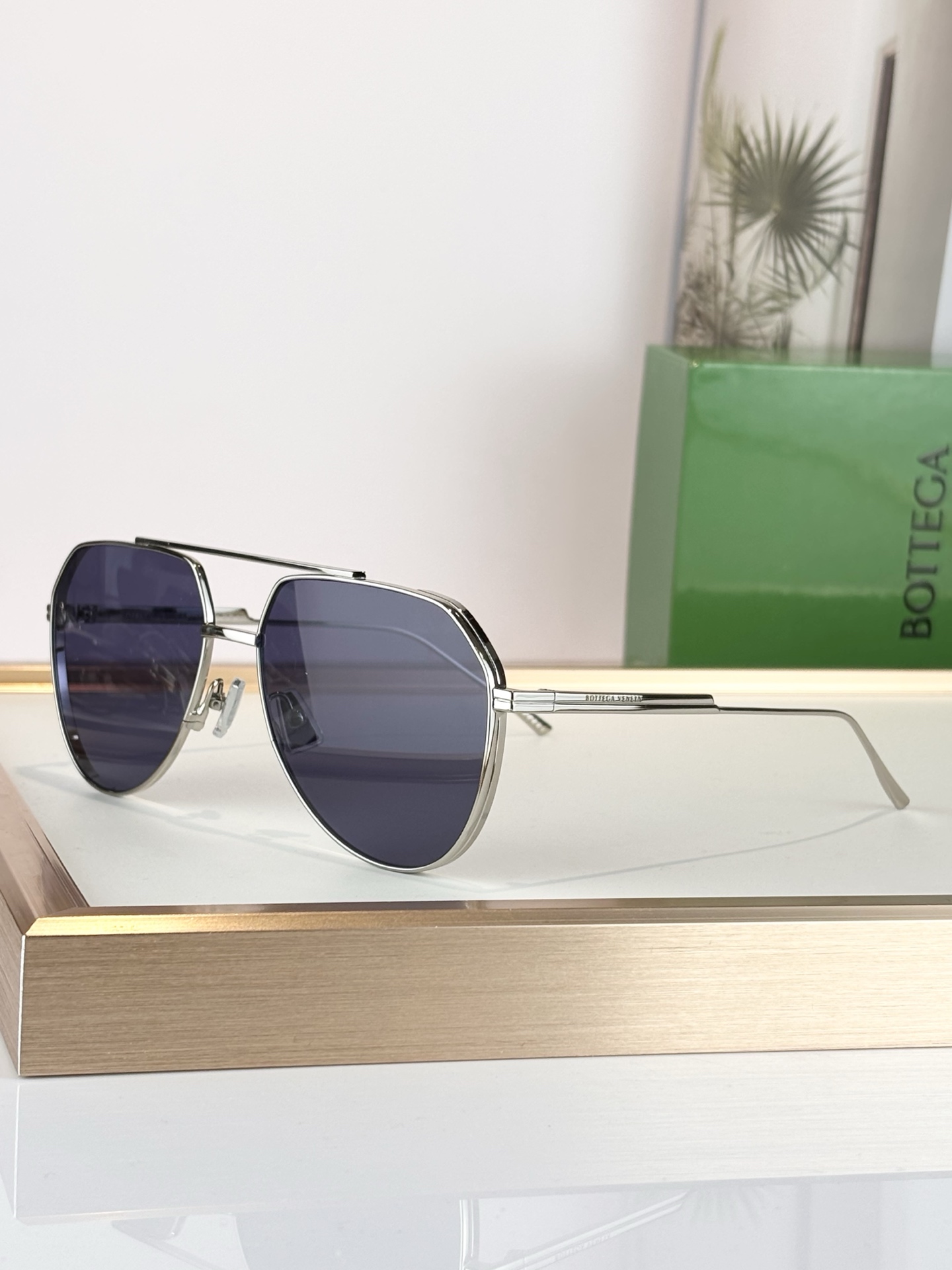 Bottega Venet*Mod：BV1465SSize：60口19-140