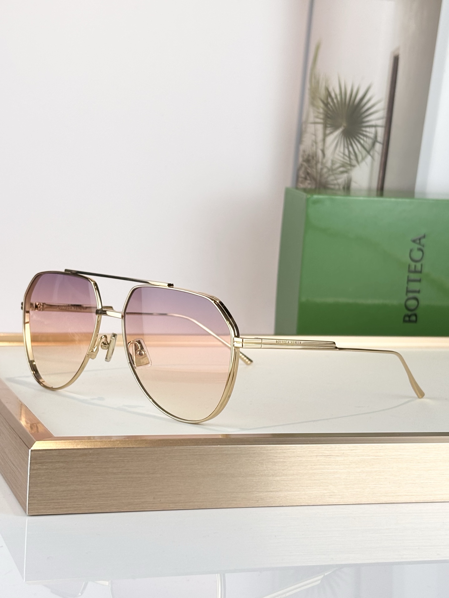 Bottega Venet*Mod：BV1465SSize：60口19-140