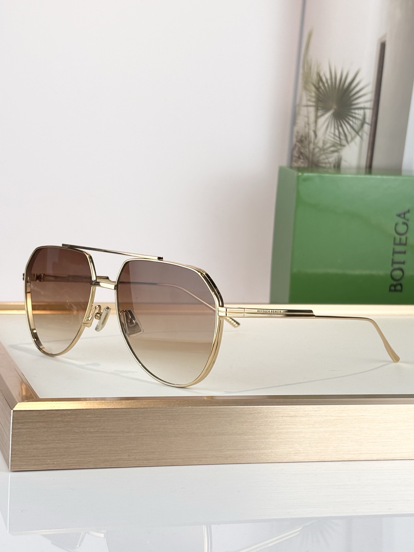 Bottega Venet*Mod：BV1465SSize：60口19-140