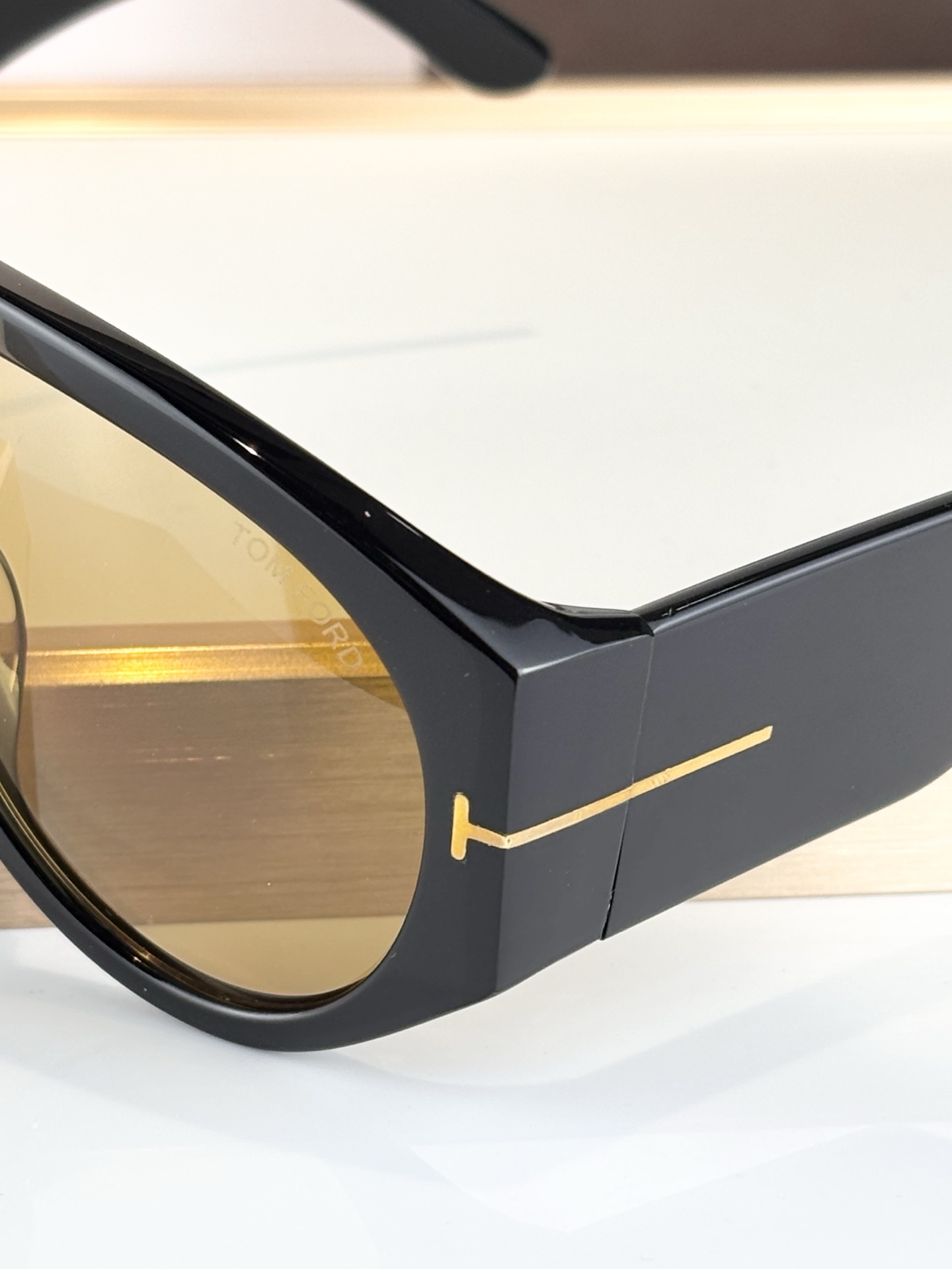 Tom Ford TOM FORD