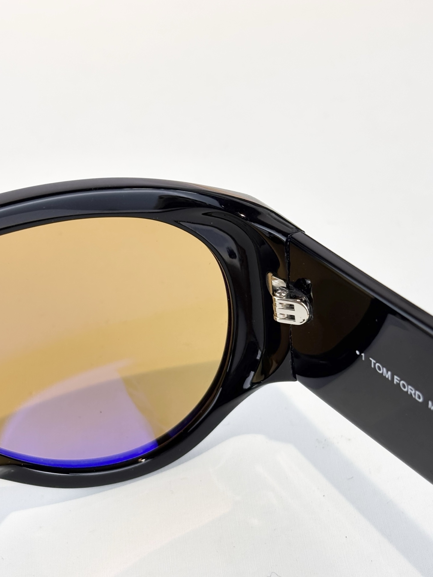Tom Ford TOM FORD