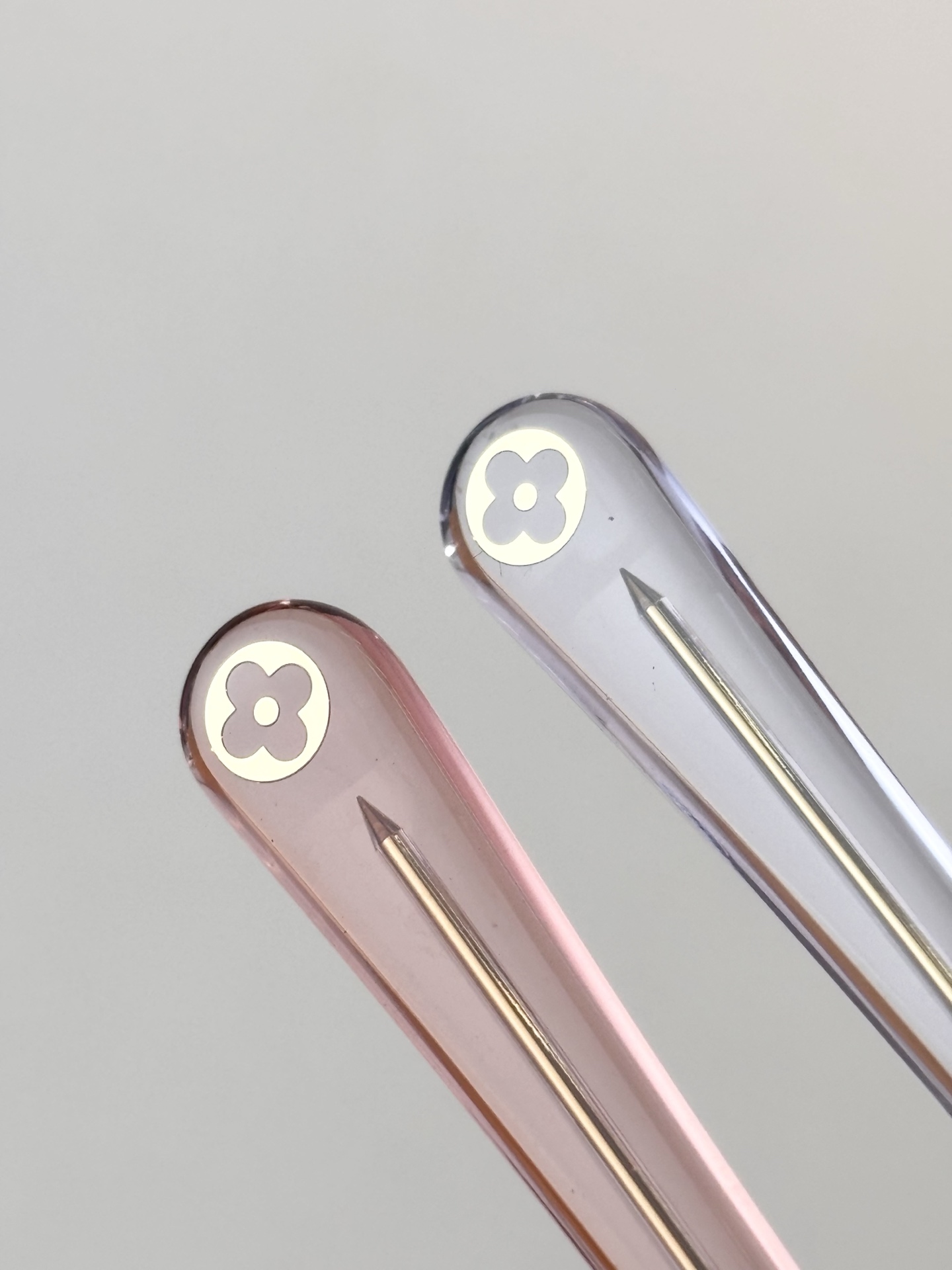 LOUIS VUITTO*MODEL：Z3044ESIZE：56口16-145