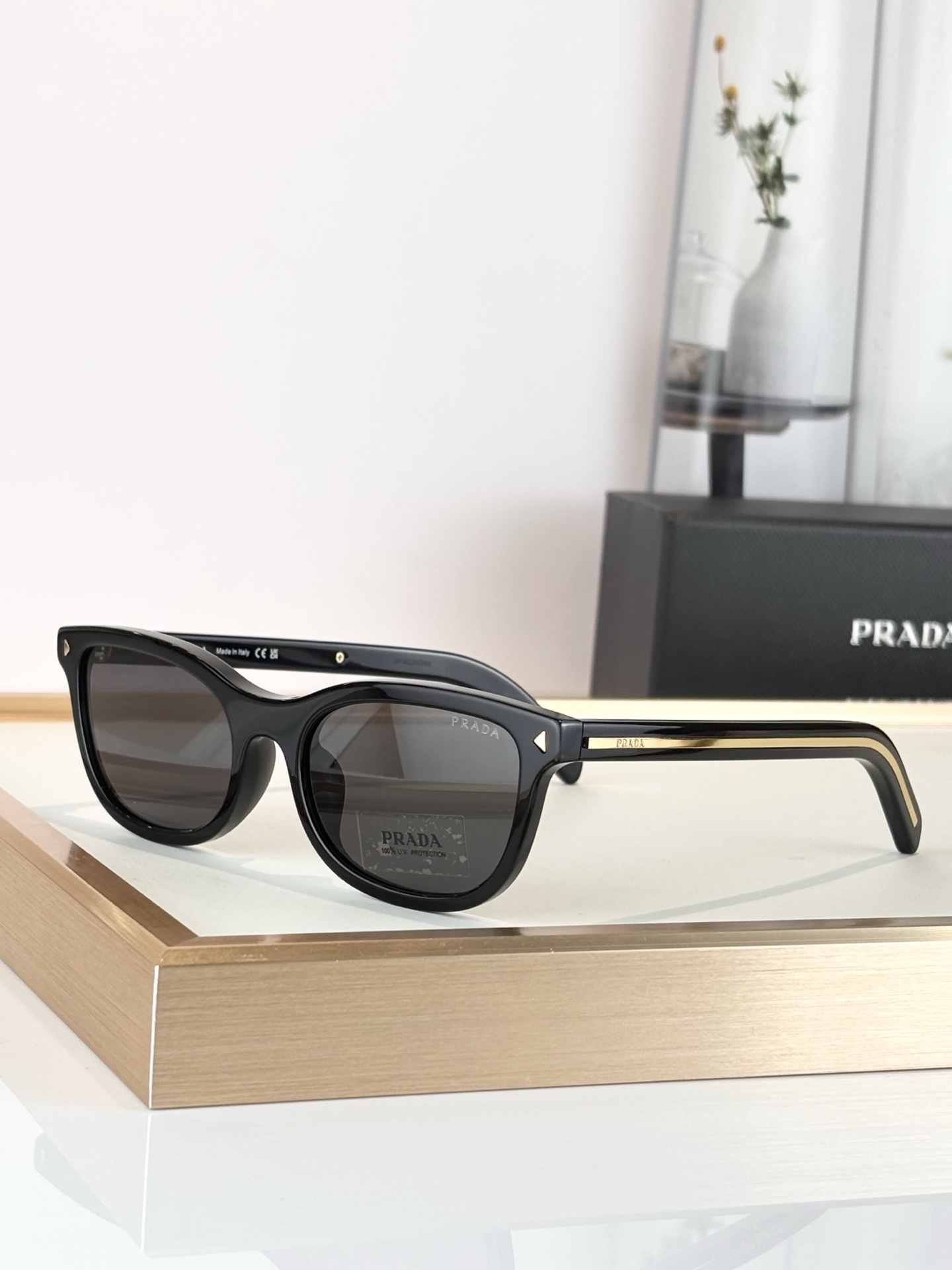 PRADAMOD：PR D01VUSize：52口20 145