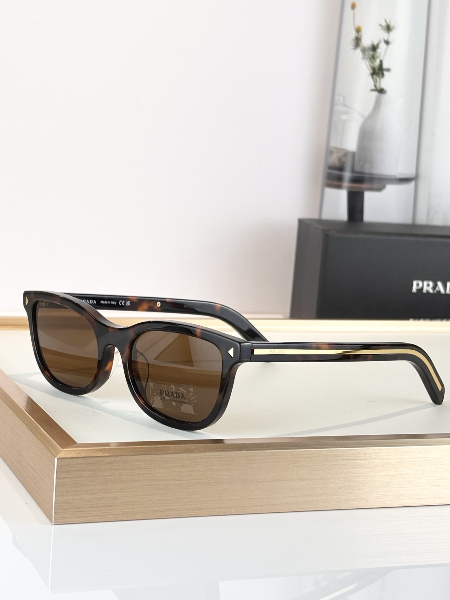 PRADAMOD：PR D01VUSize：52口20 145