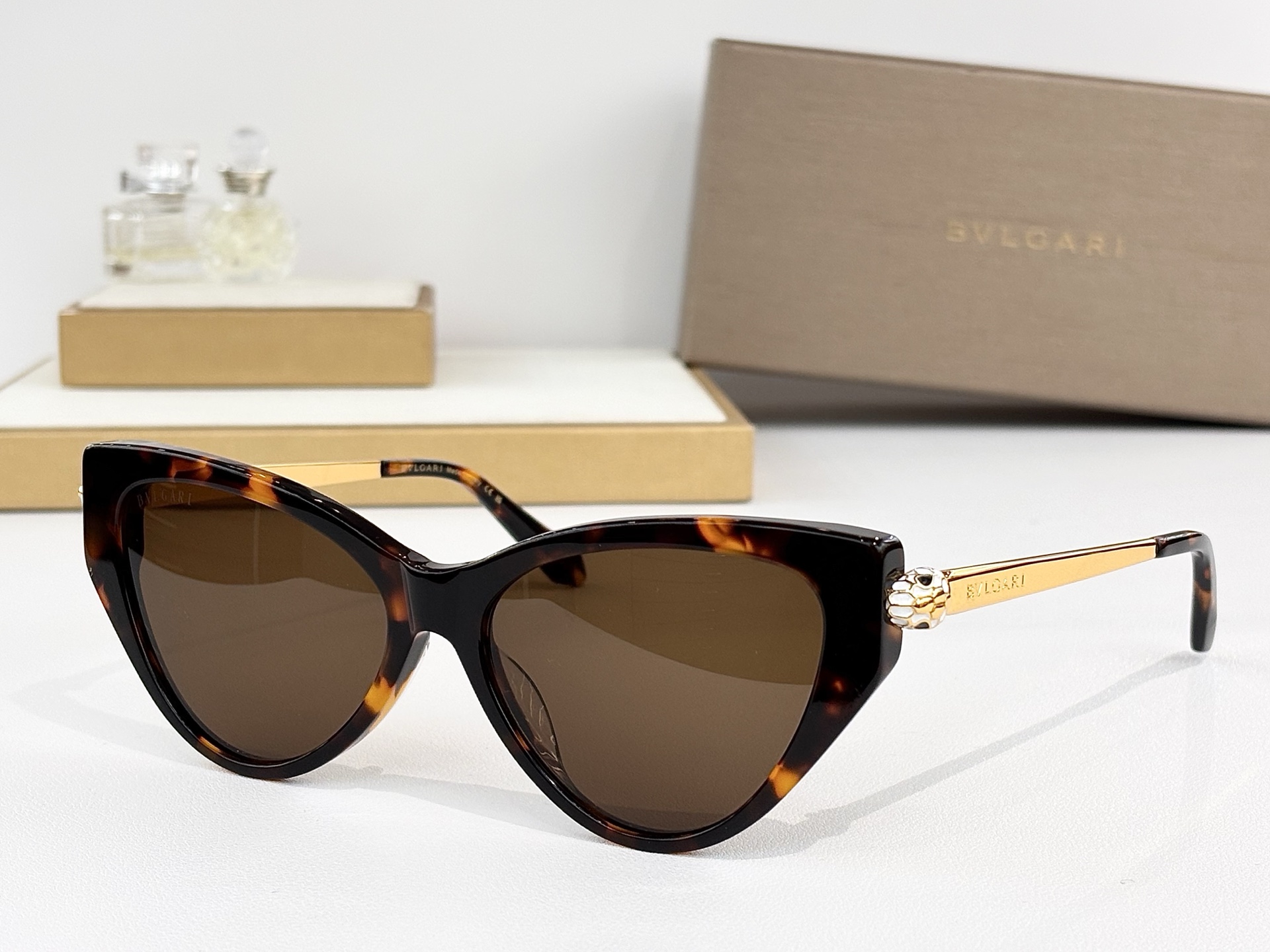 BVLGARIMOD：BV40079ISize：57口16-140