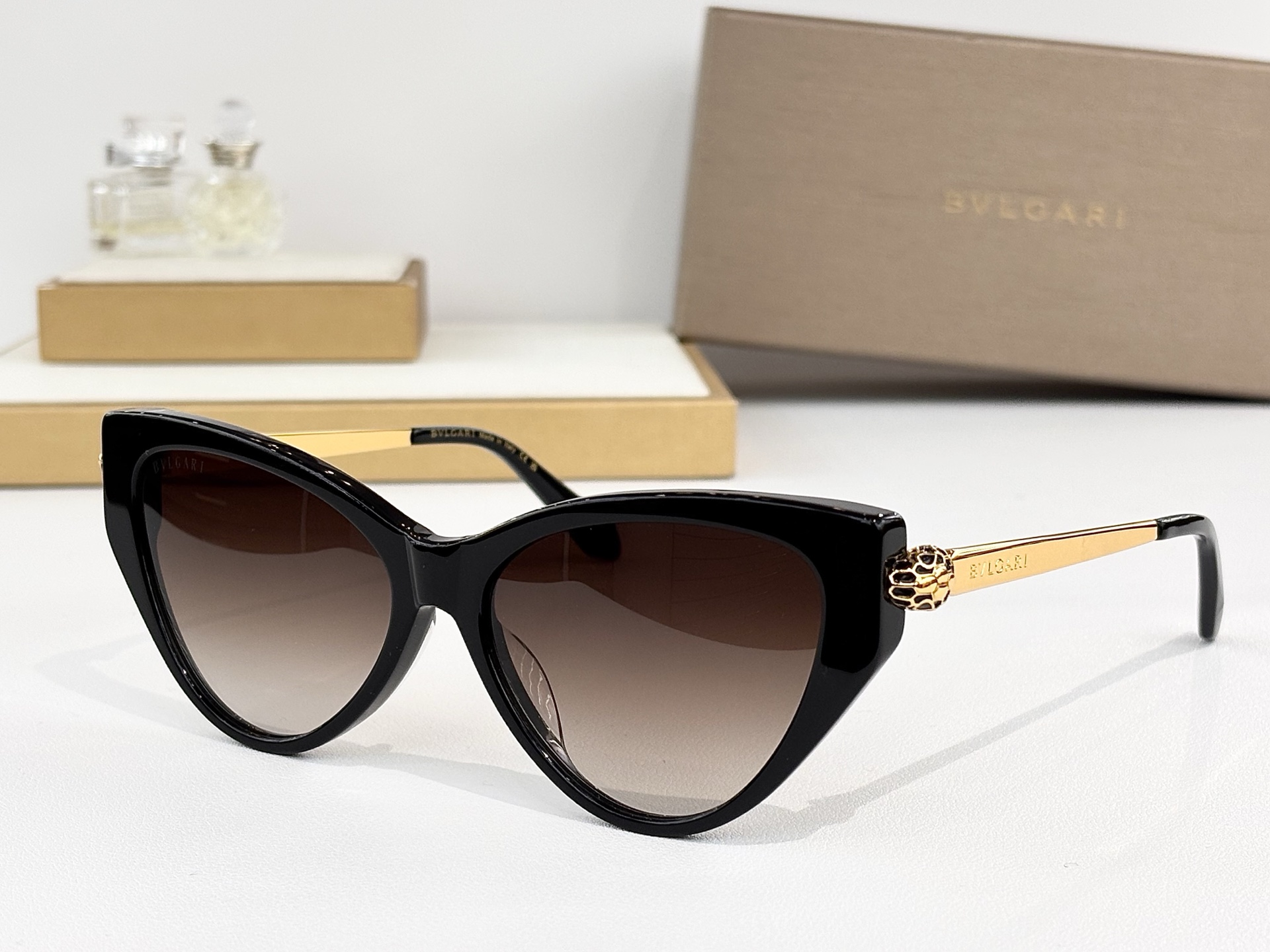 BVLGARIMOD：BV40079ISize：57口16-140