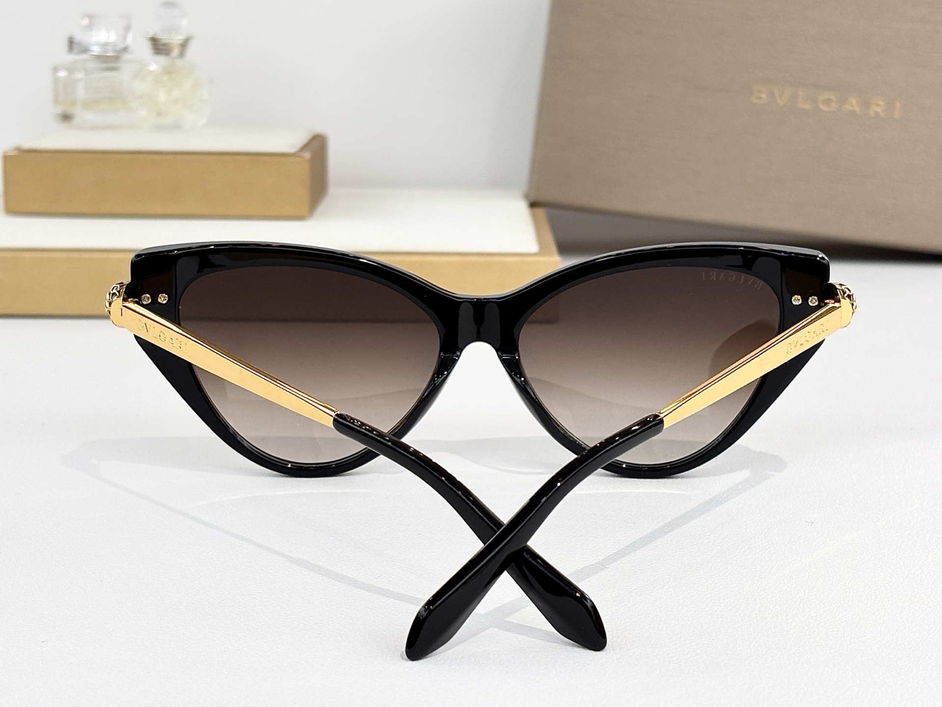 BVLGARIMOD：BV40079ISize：57口16-140