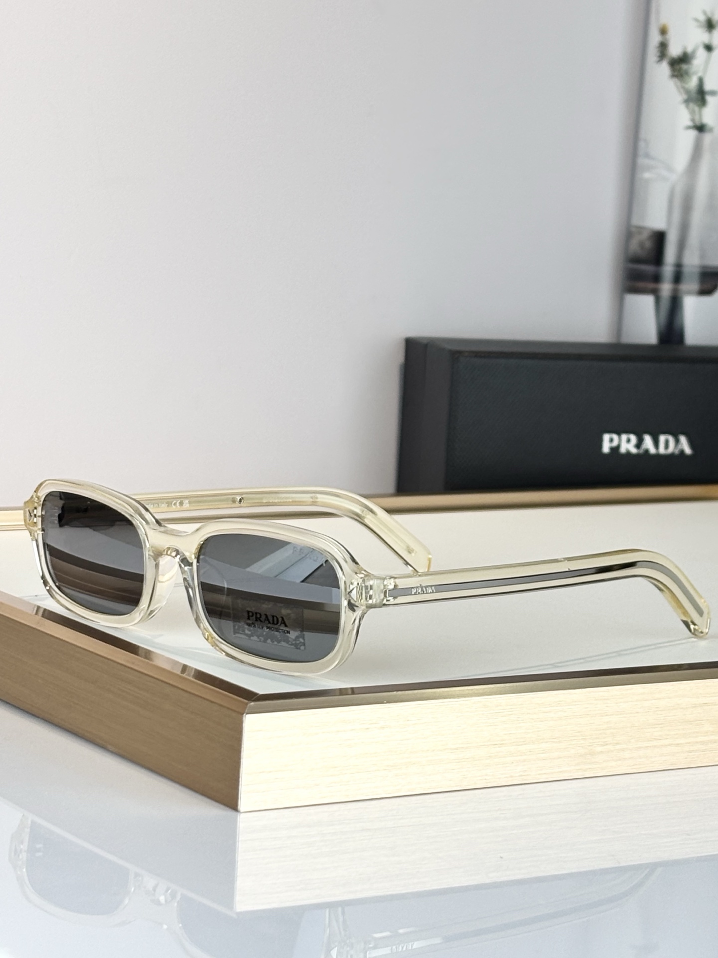 PRADAMOD:PR D06SSize:52口21 145