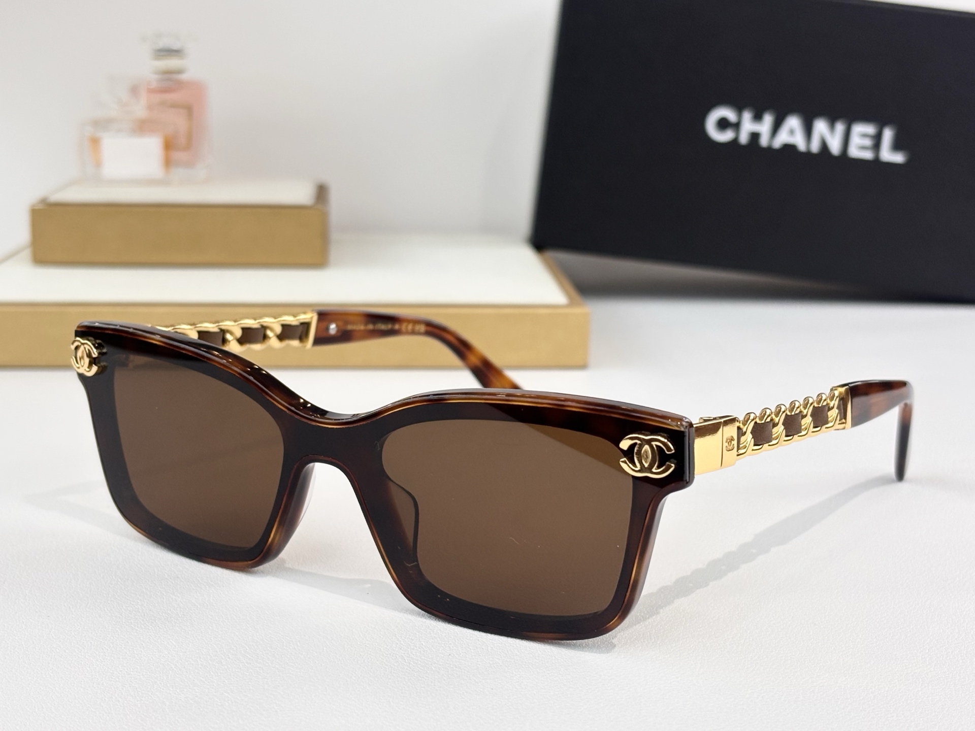 CHANELMOD：CH1911QSize：54口20-143
