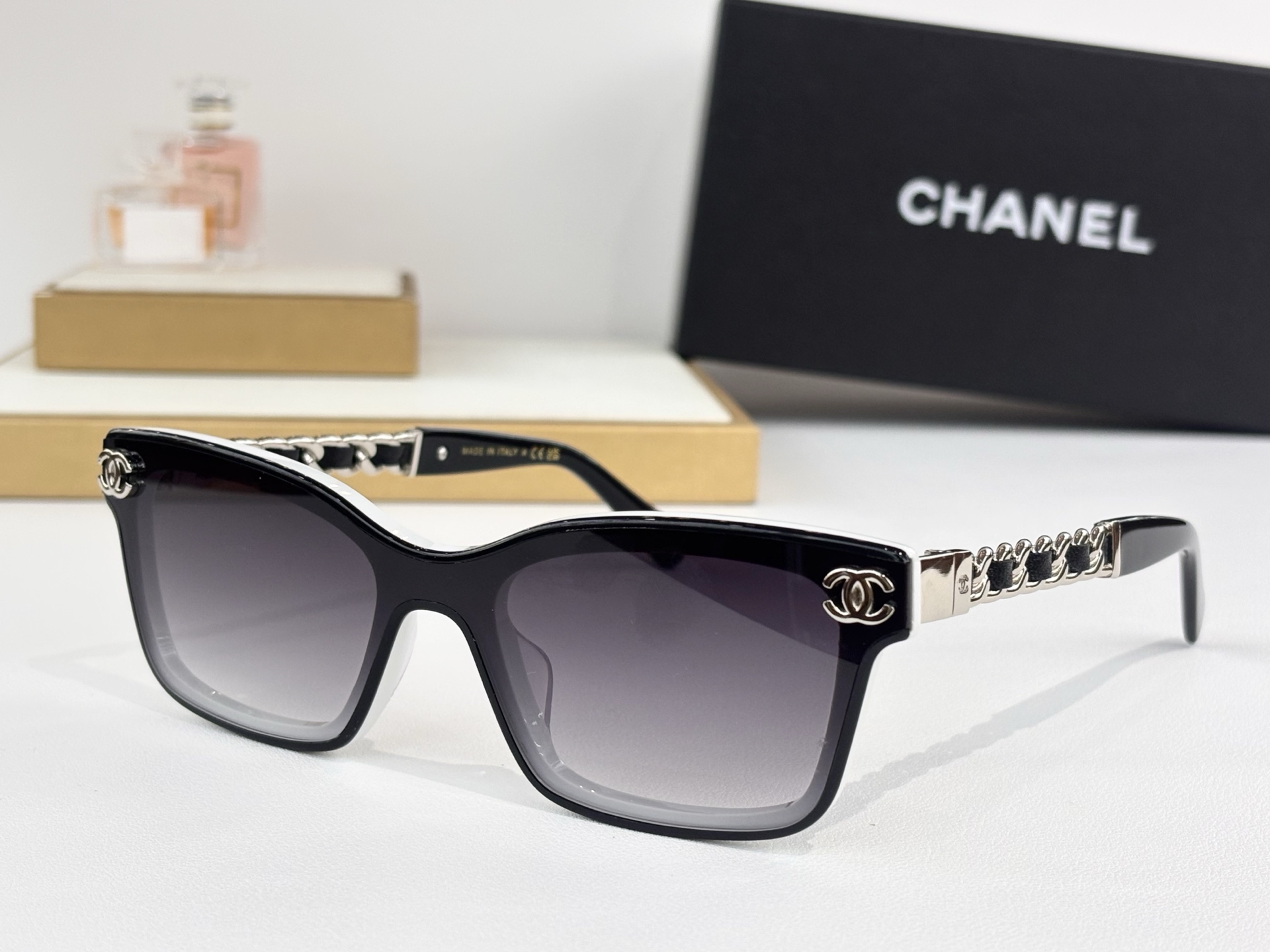 CHANELMOD：CH1911QSize：54口20-143