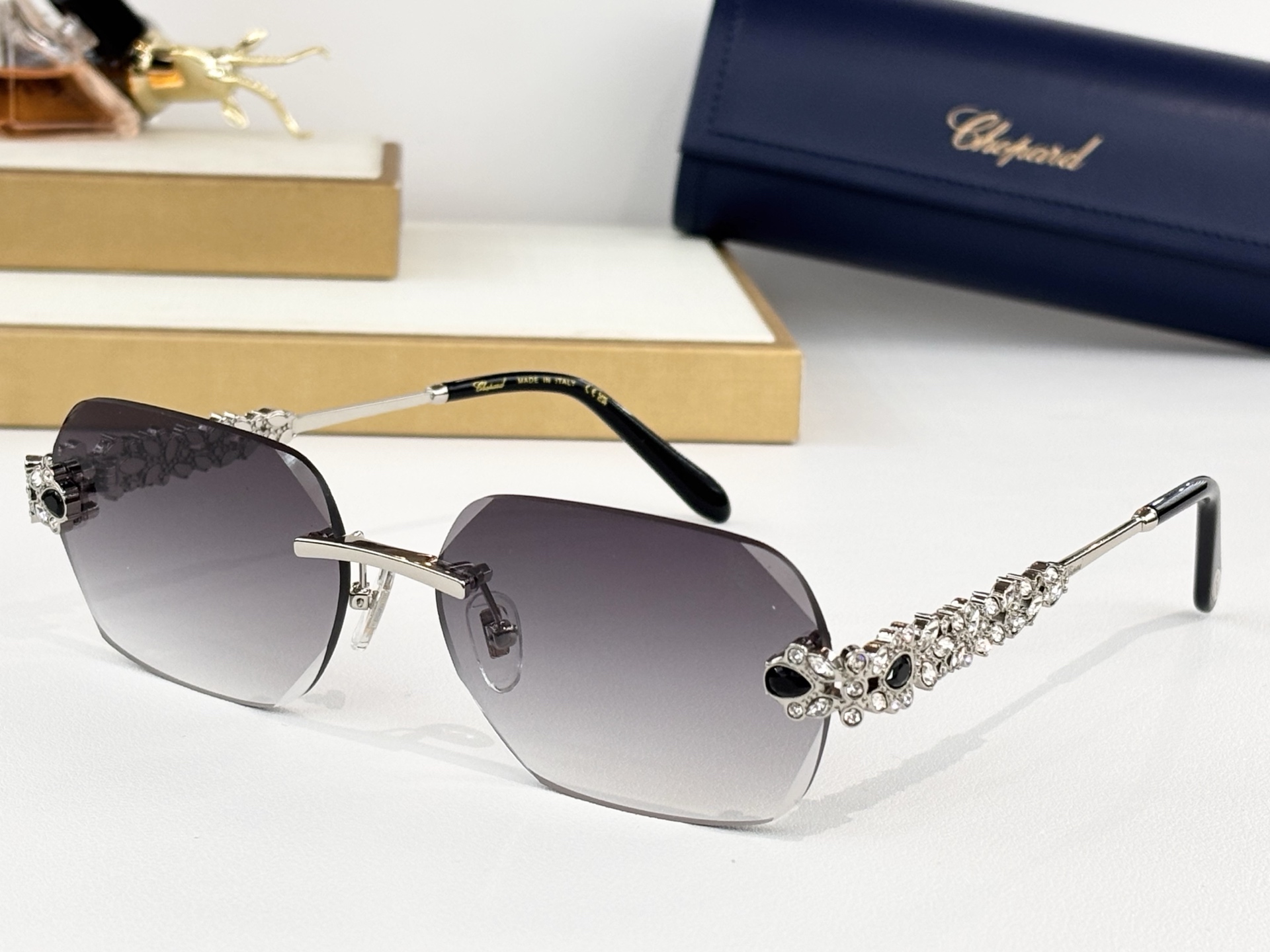 CHOPARDMOD：SCHG984 Size：60口17-142