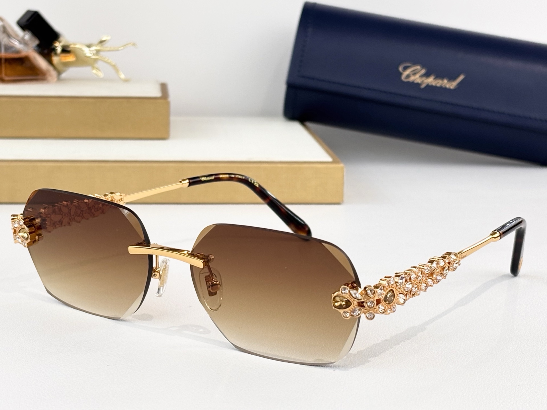 CHOPARDMOD：SCHG984 Size：60口17-142