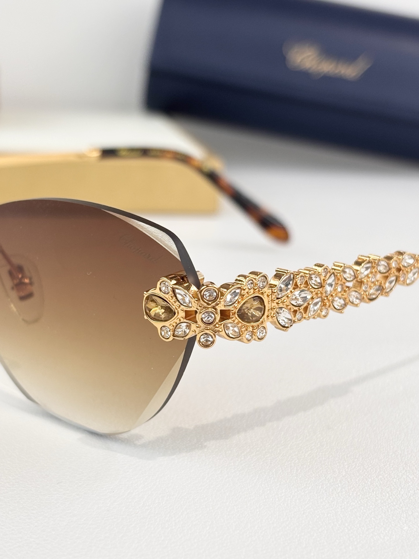 CHOPARDMOD：SCHG985Size：59口17-142