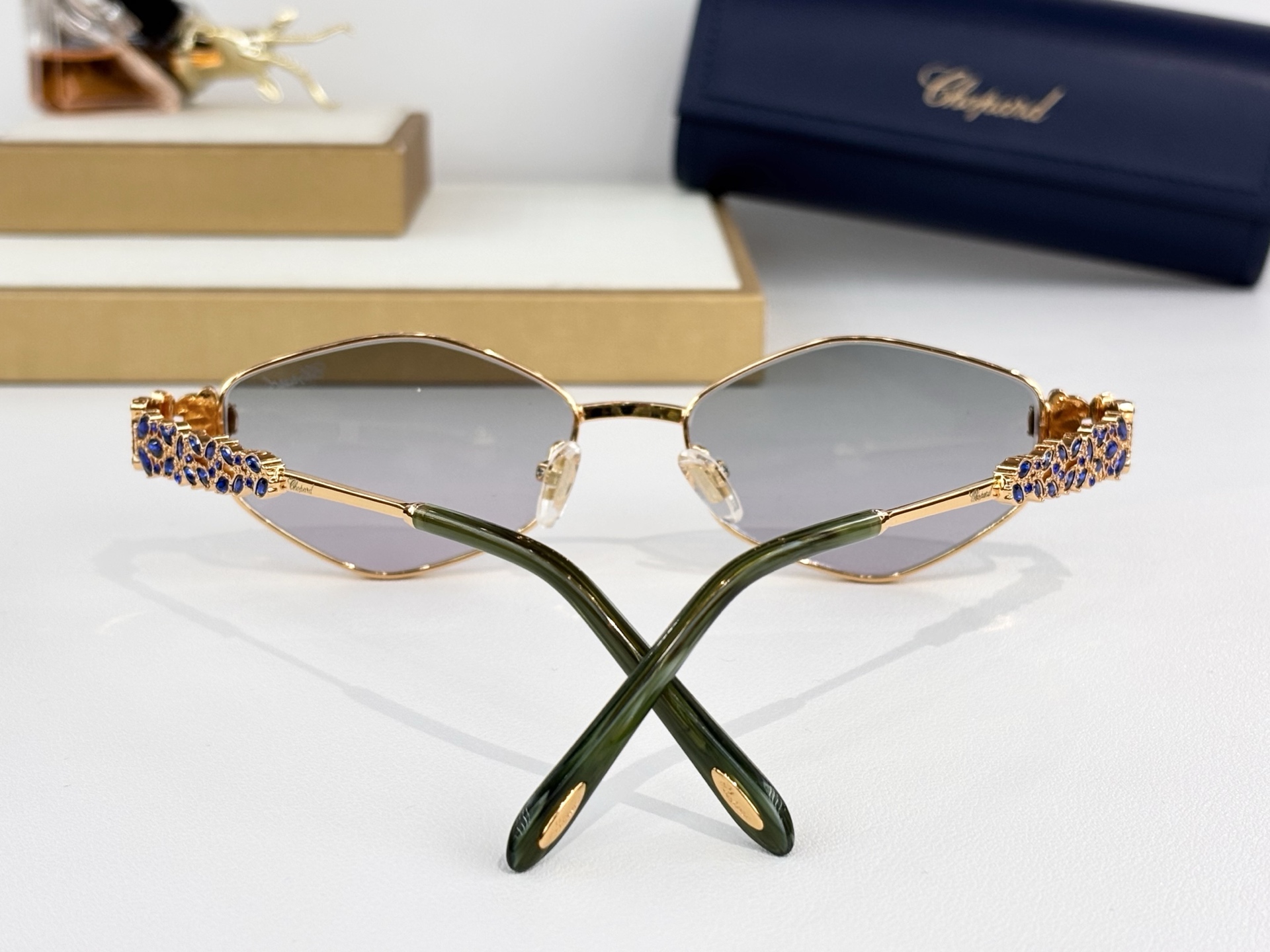 CHOPARDMOD：SCHG987Size：55口17-142