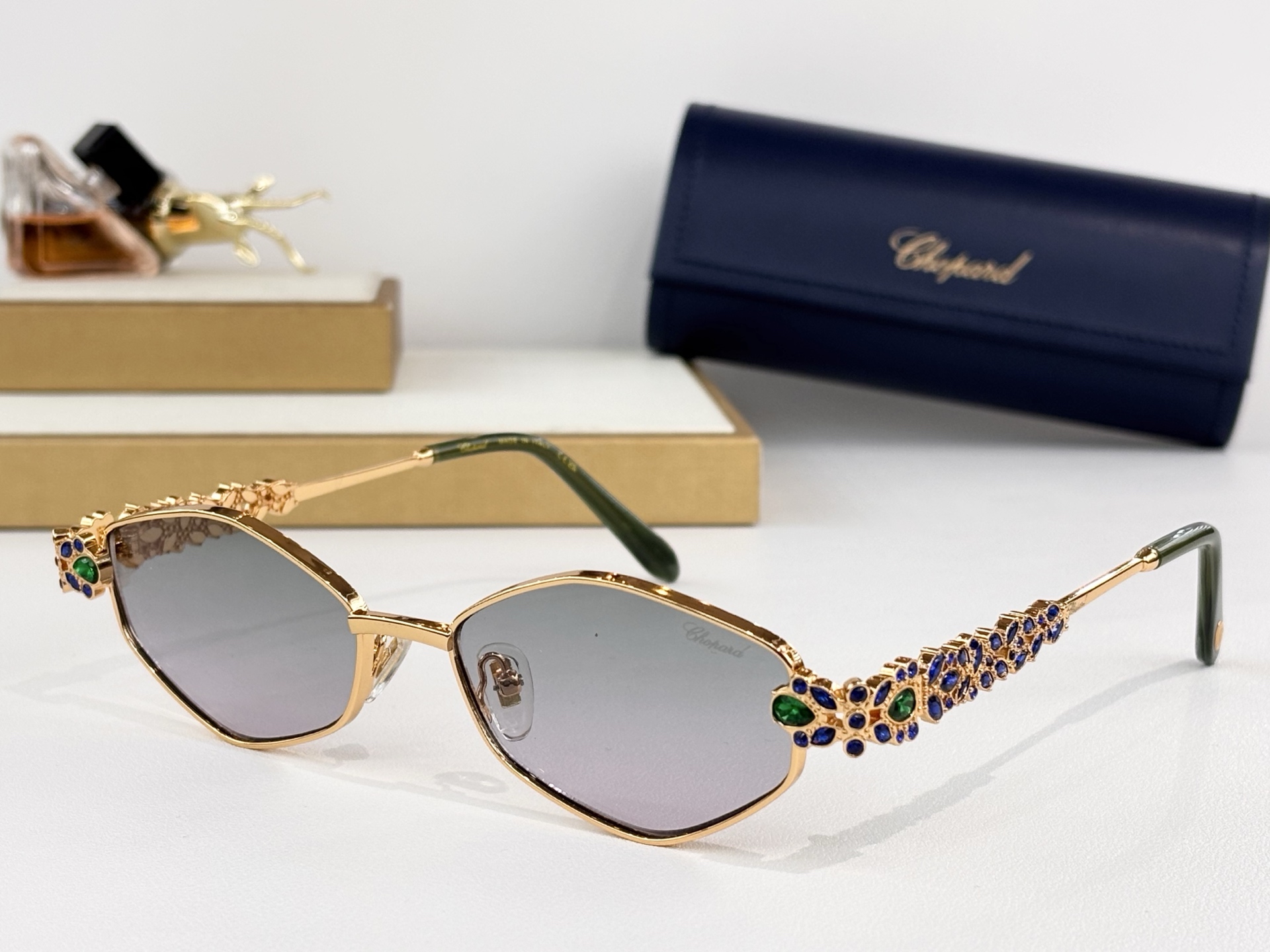 CHOPARDMOD：SCHG987Size：55口17-142