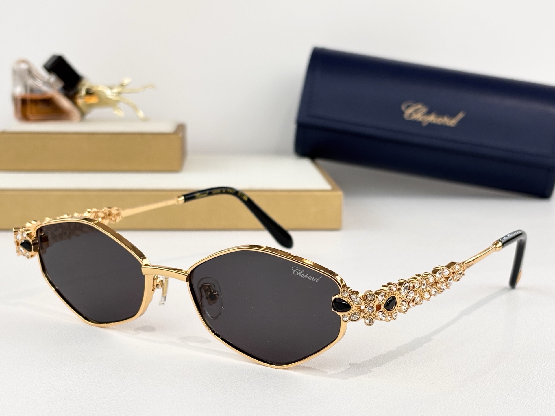 CHOPARDMOD：SCHG987Size：55口17-142