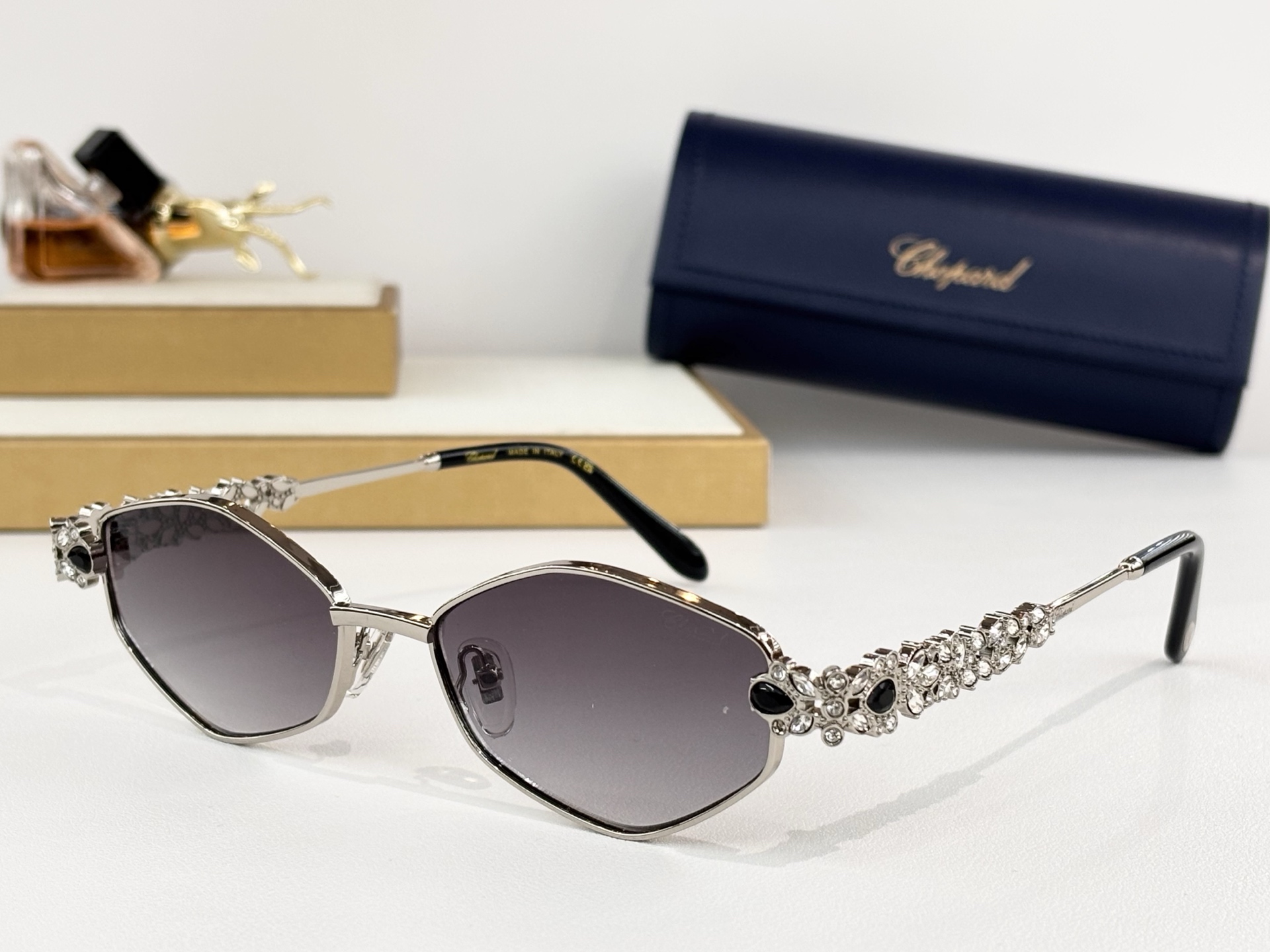 CHOPARDMOD：SCHG987Size：55口17-142