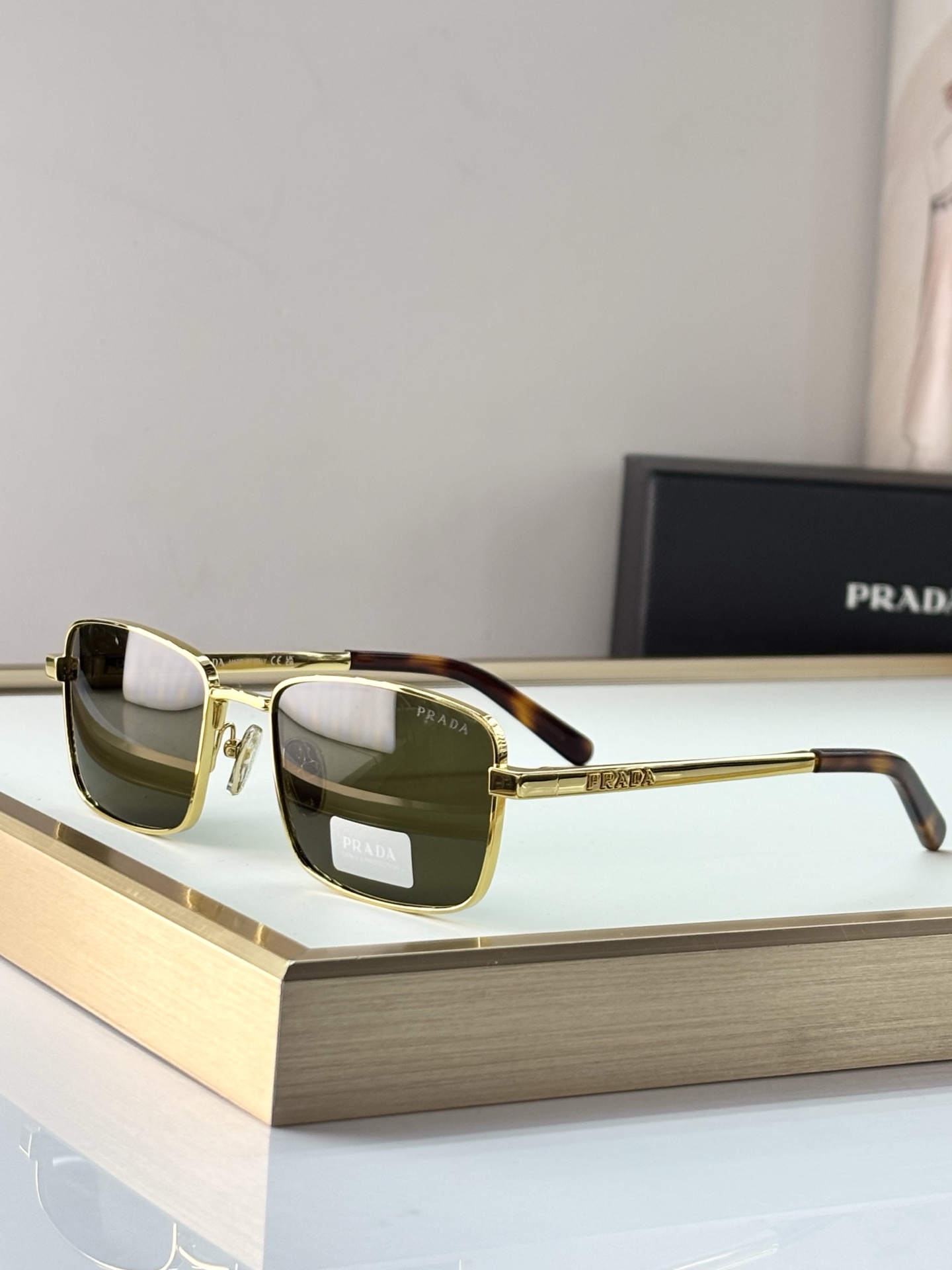 PRADAMODEL：PR D54SSIZE：55口19-140