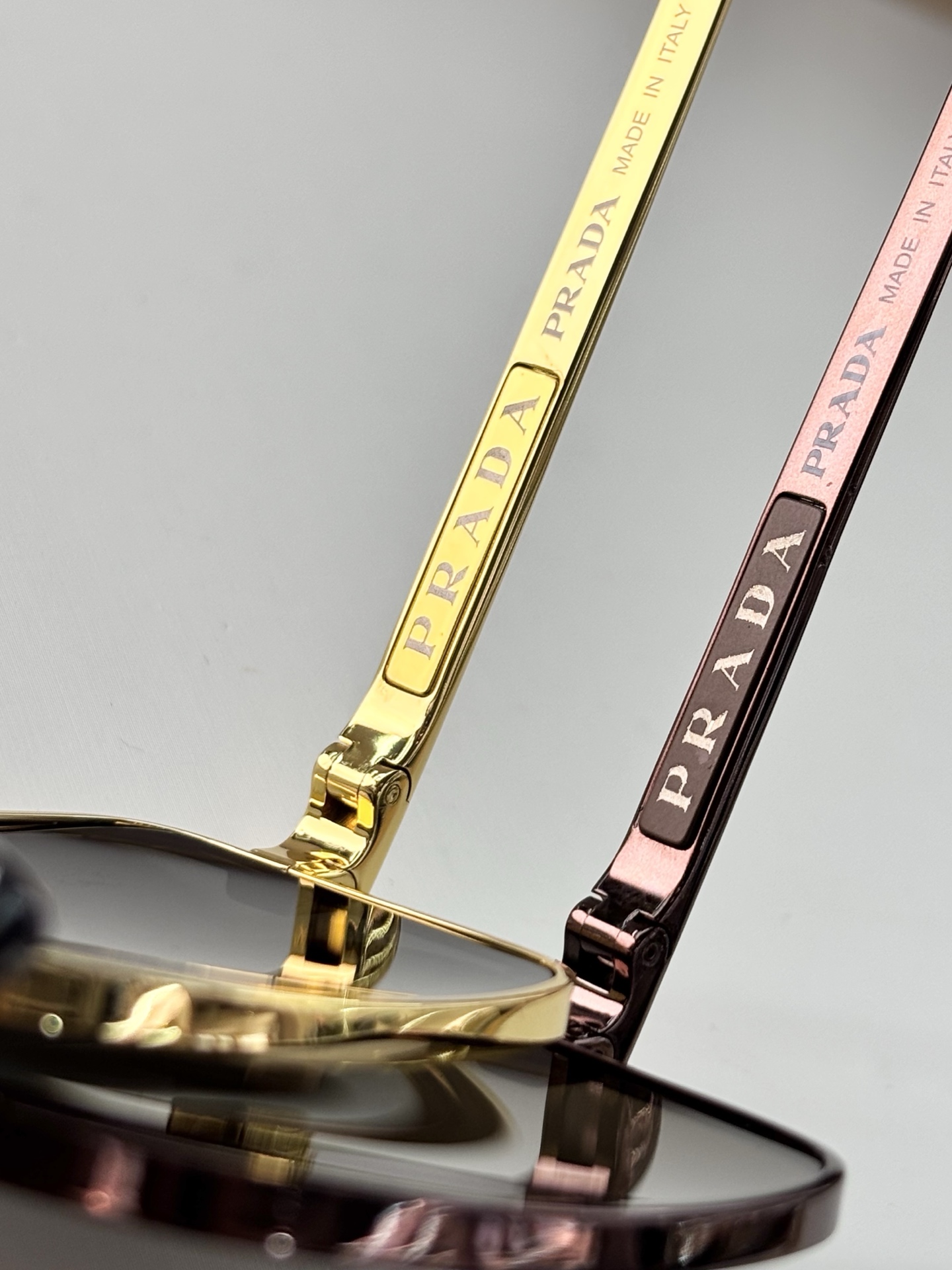 PRADAMODEL：PR D54SSIZE：55口19-140