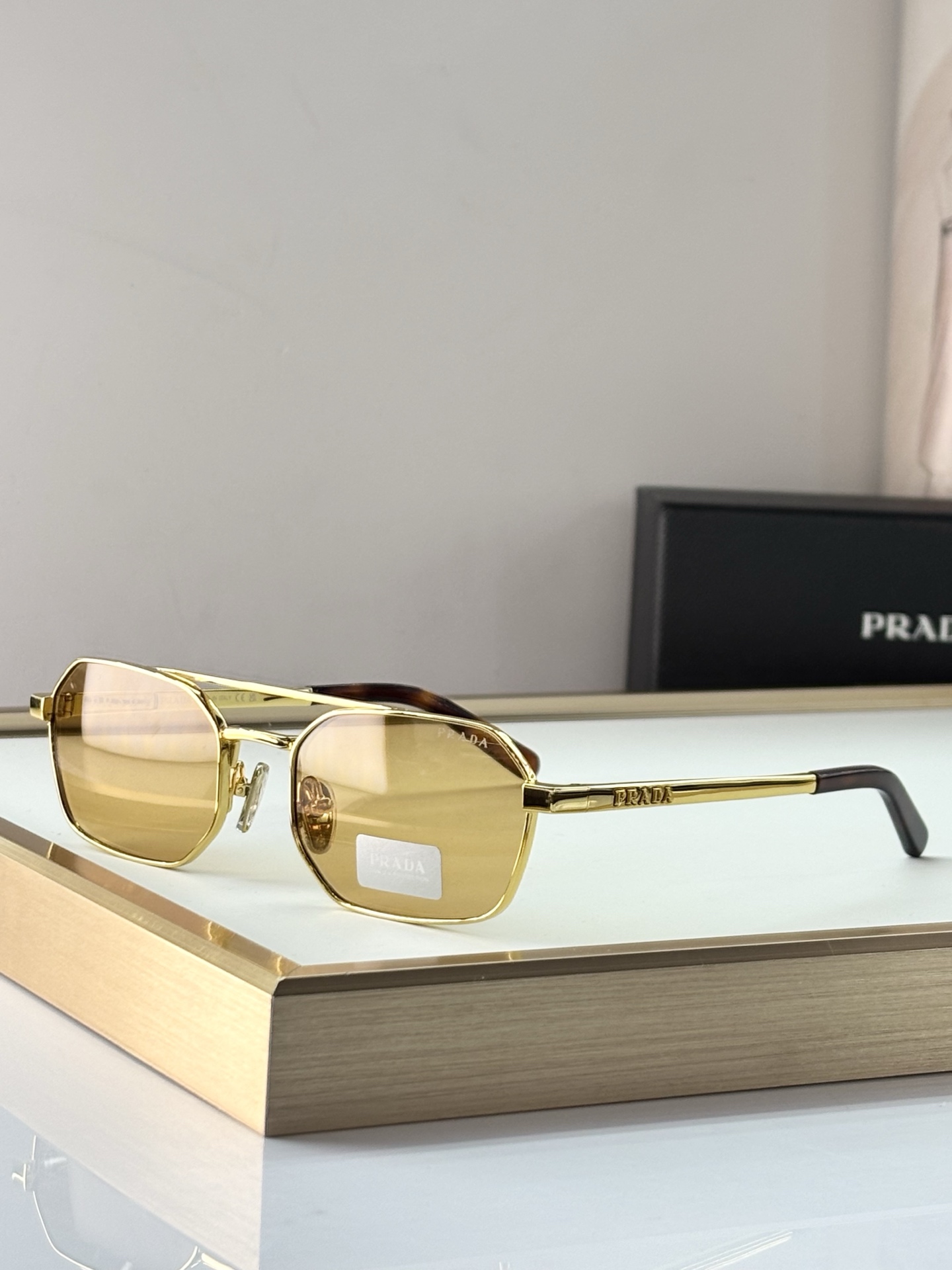 PRADAMODEL：PR D53SSIZE：55口19-140