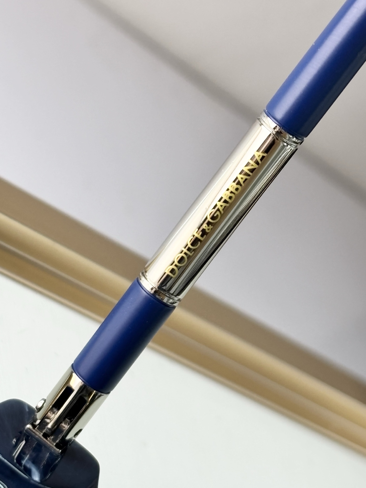 DOLCE&GABBANAMod：DG4522SSize：56口17-147