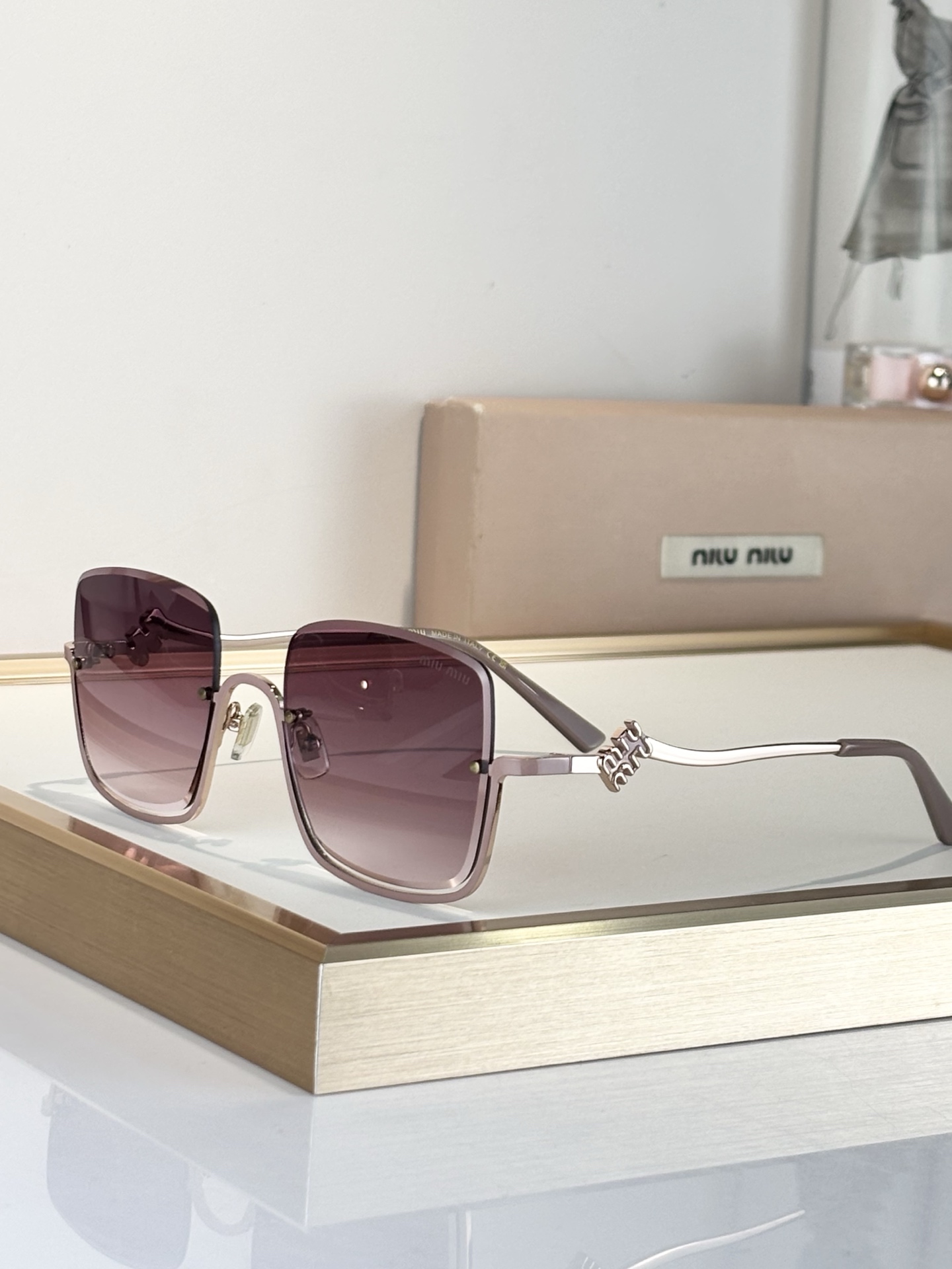 MIUMIUMOD：SMU72WSize：54口21-142