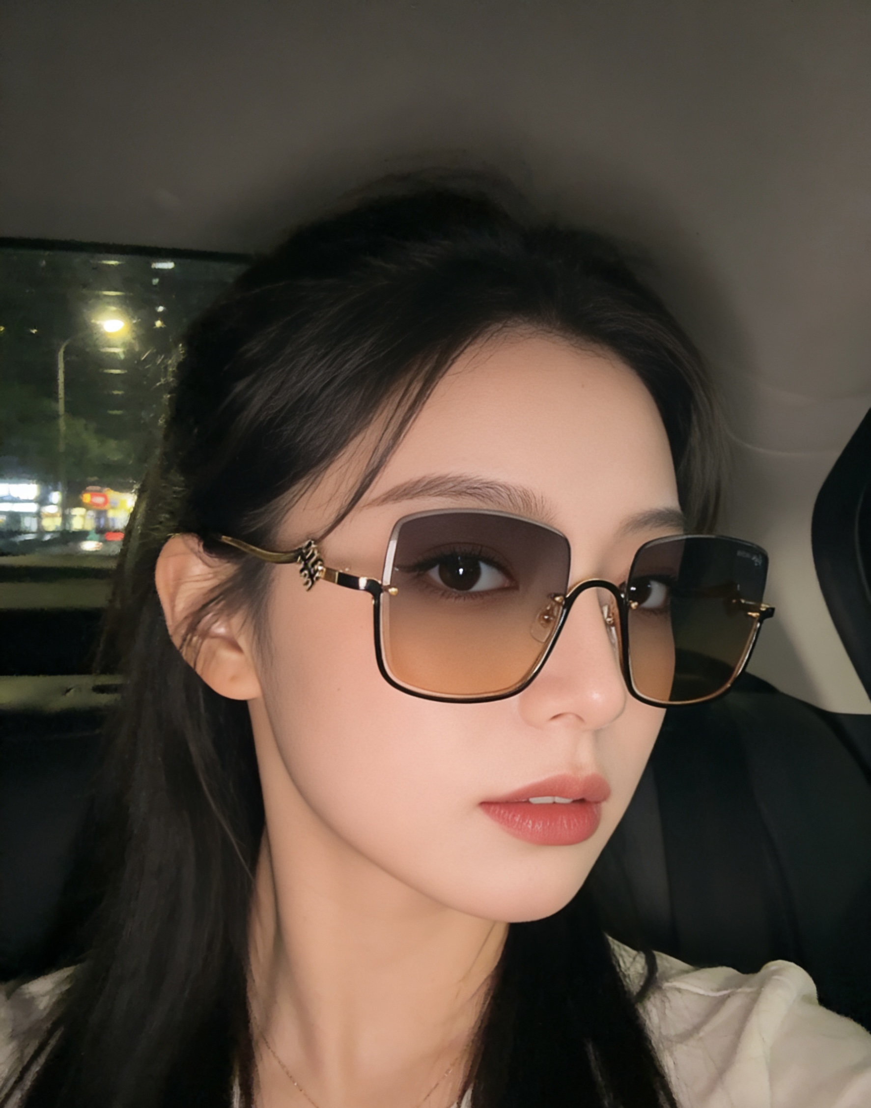 MIUMIUMOD：SMU72WSize：54口21-142